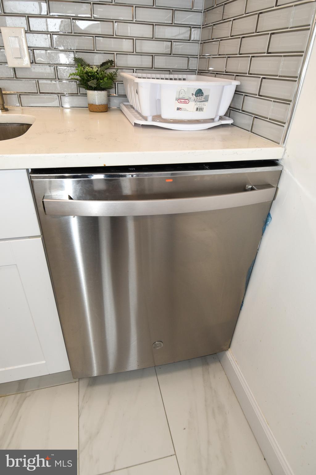 THE FOUNTAINS - Residential