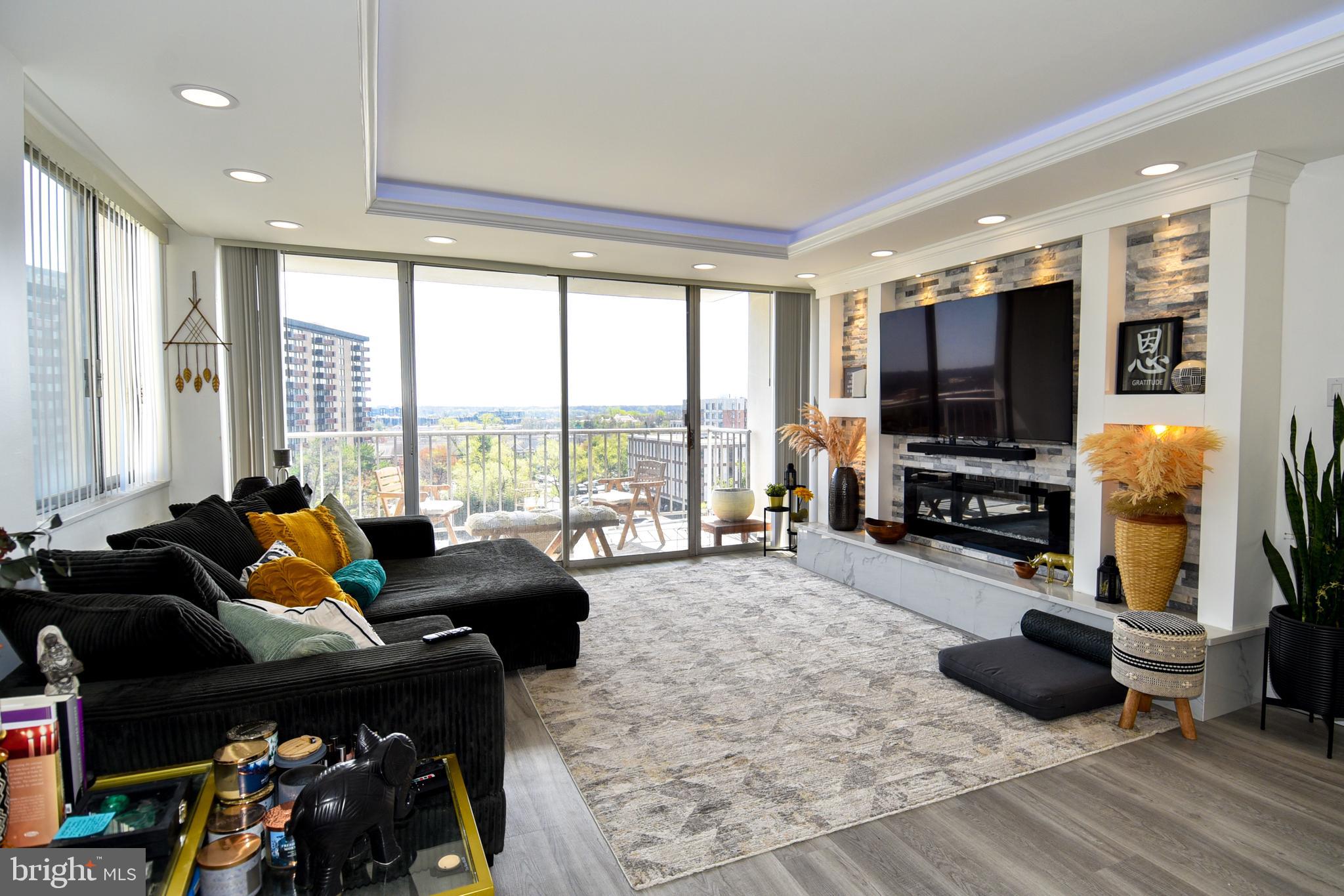 THE FOUNTAINS - Residential