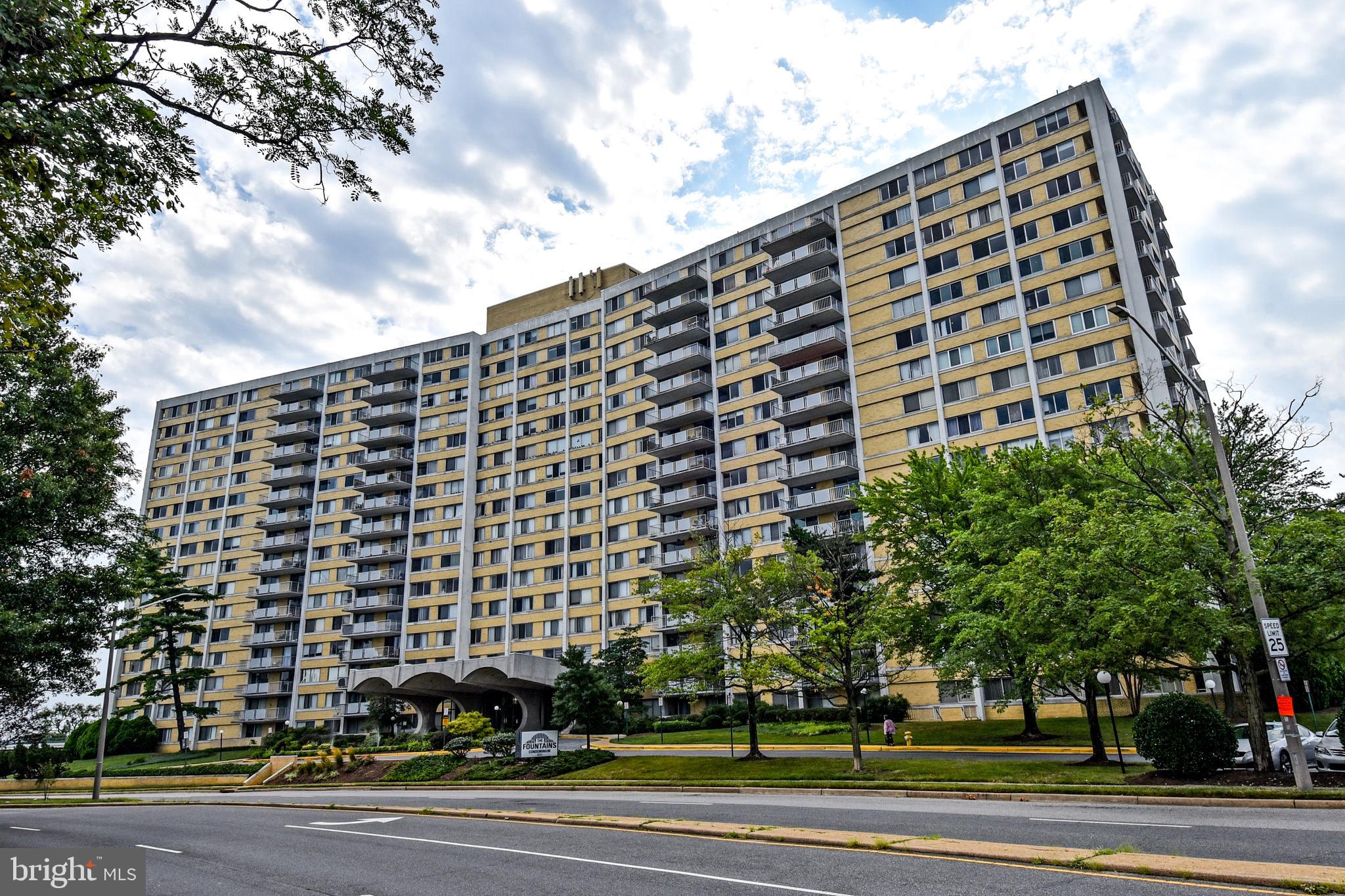 THE FOUNTAINS - Residential