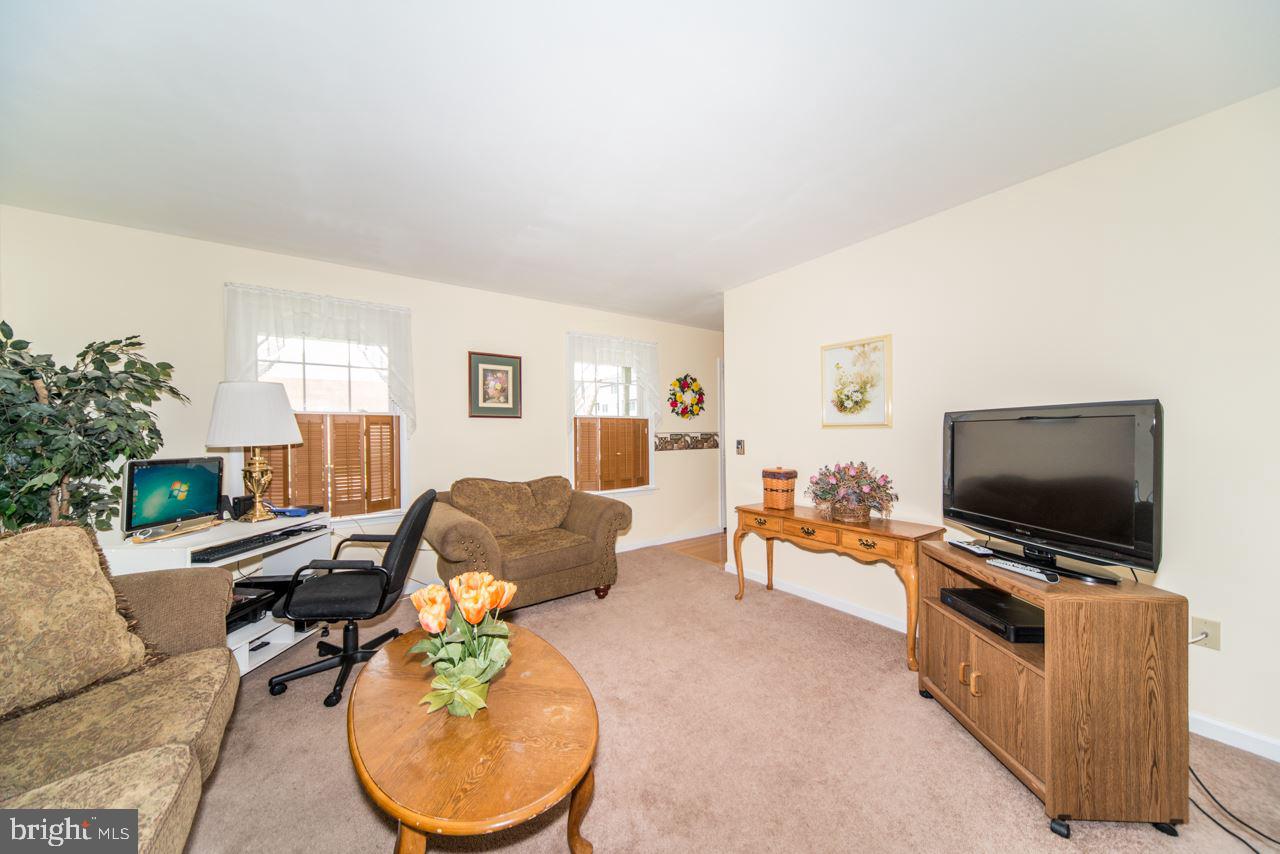 QUAIL HEIGHTS - Residential