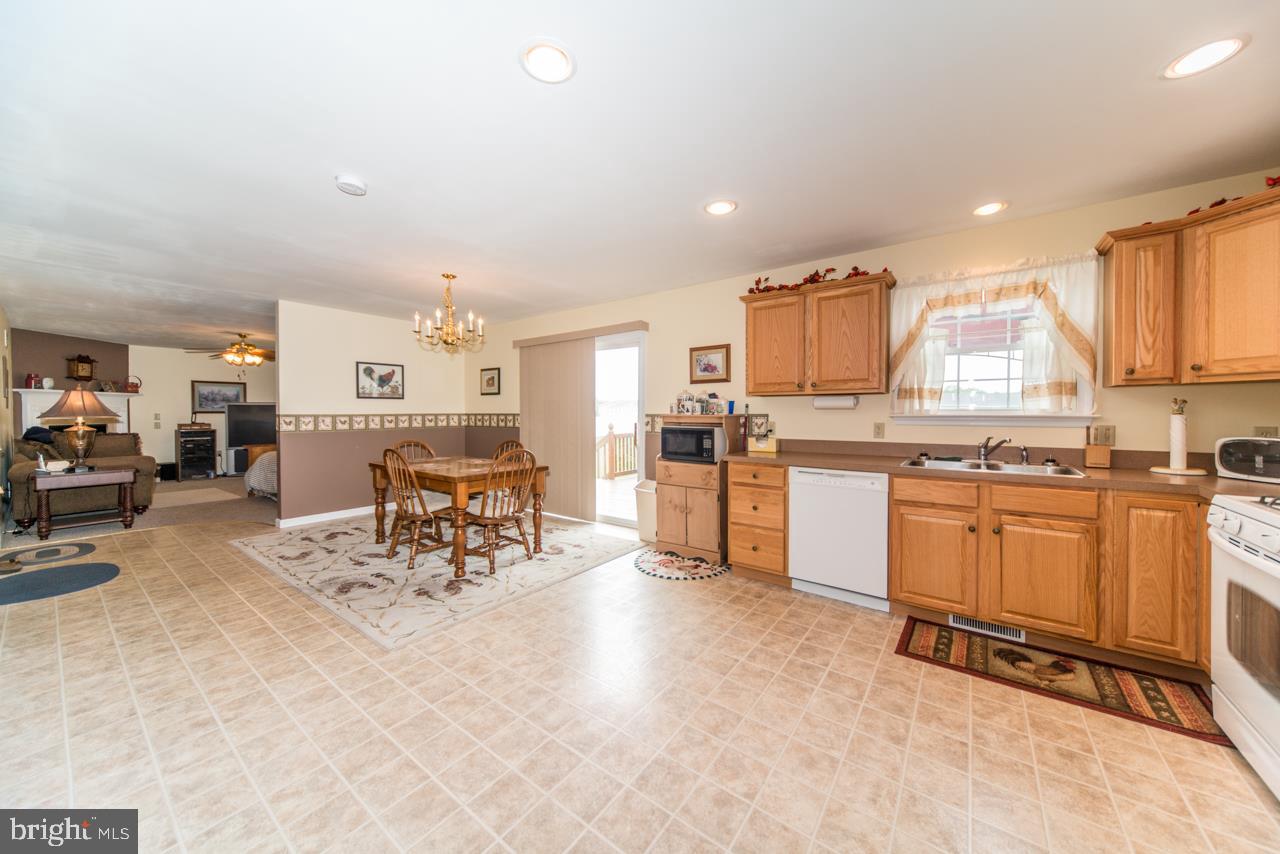 QUAIL HEIGHTS - Residential