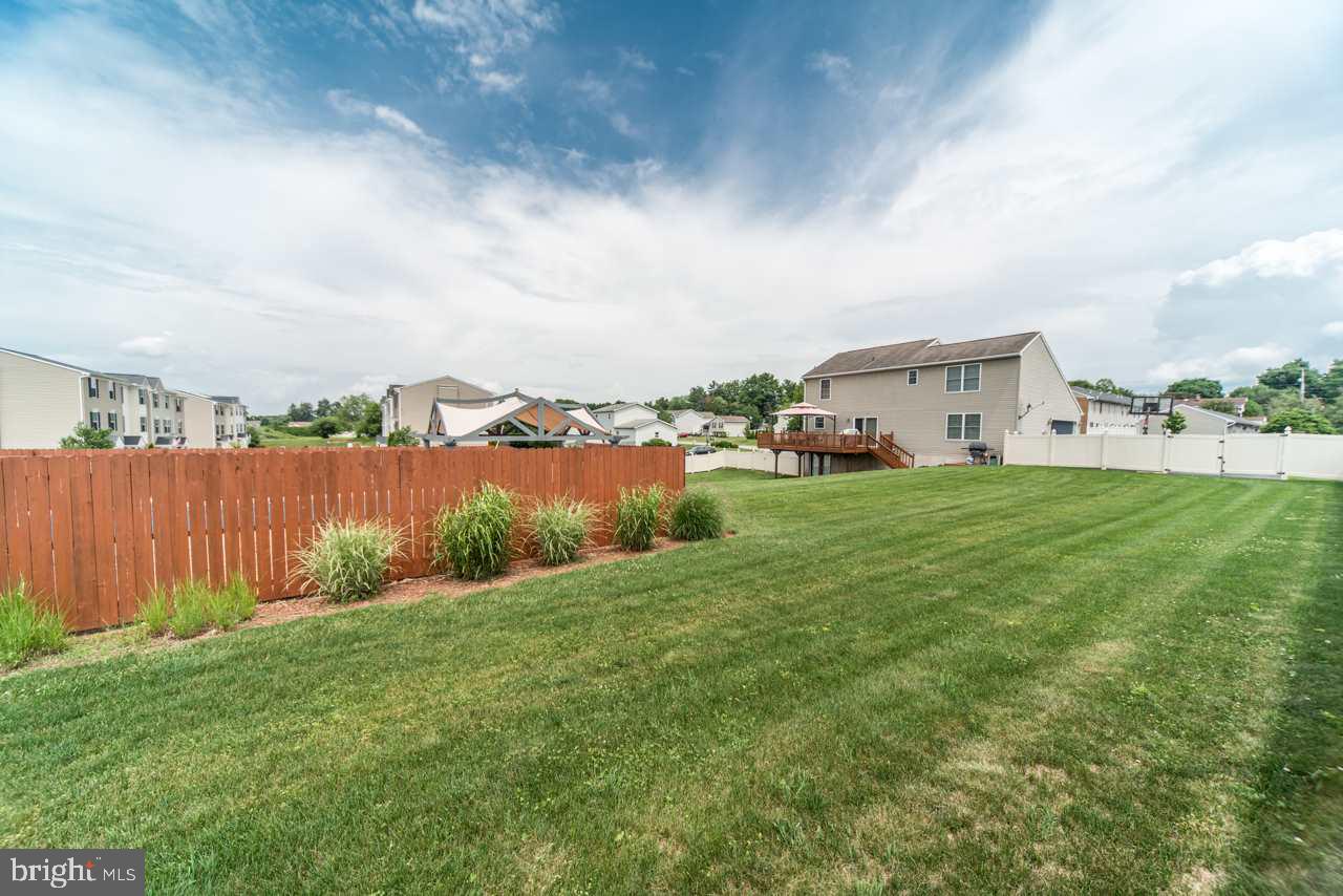 QUAIL HEIGHTS - Residential