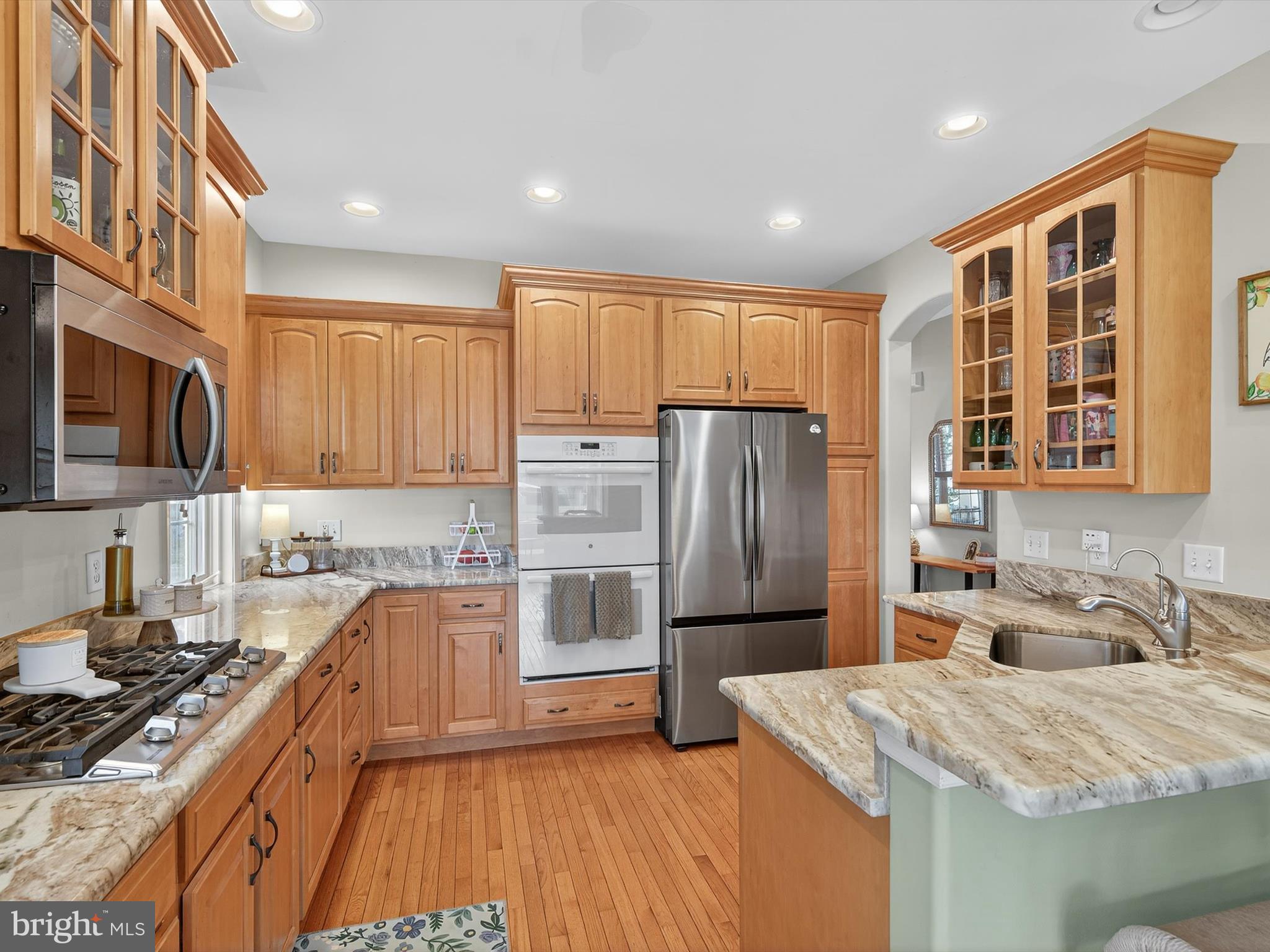 308 LITTLE HILL