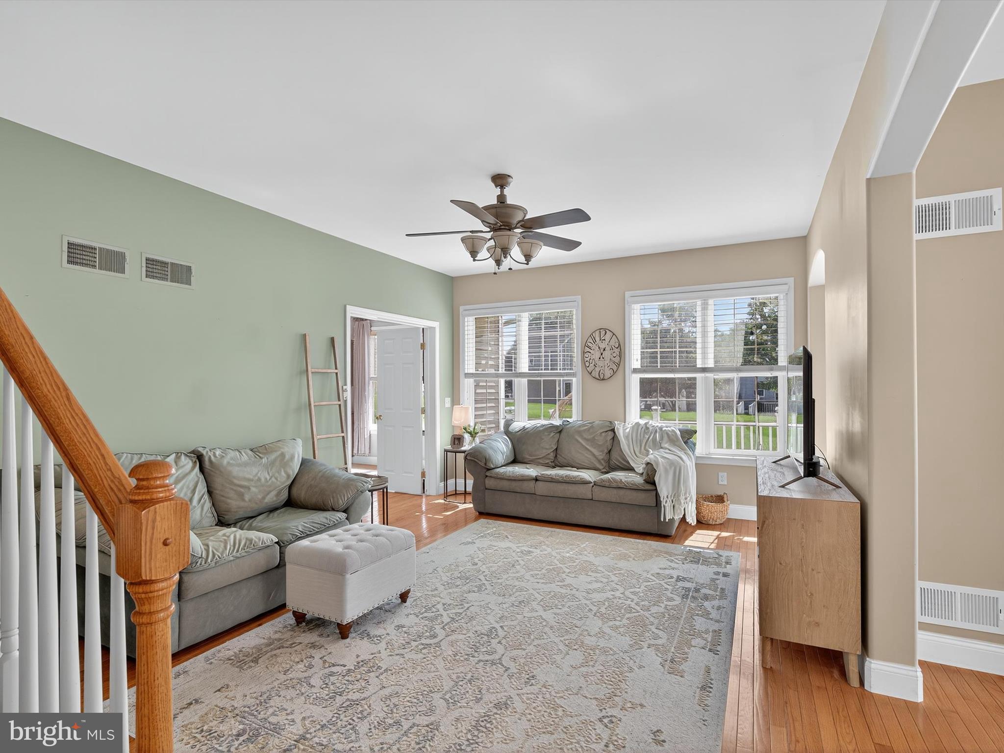 308 LITTLE HILL