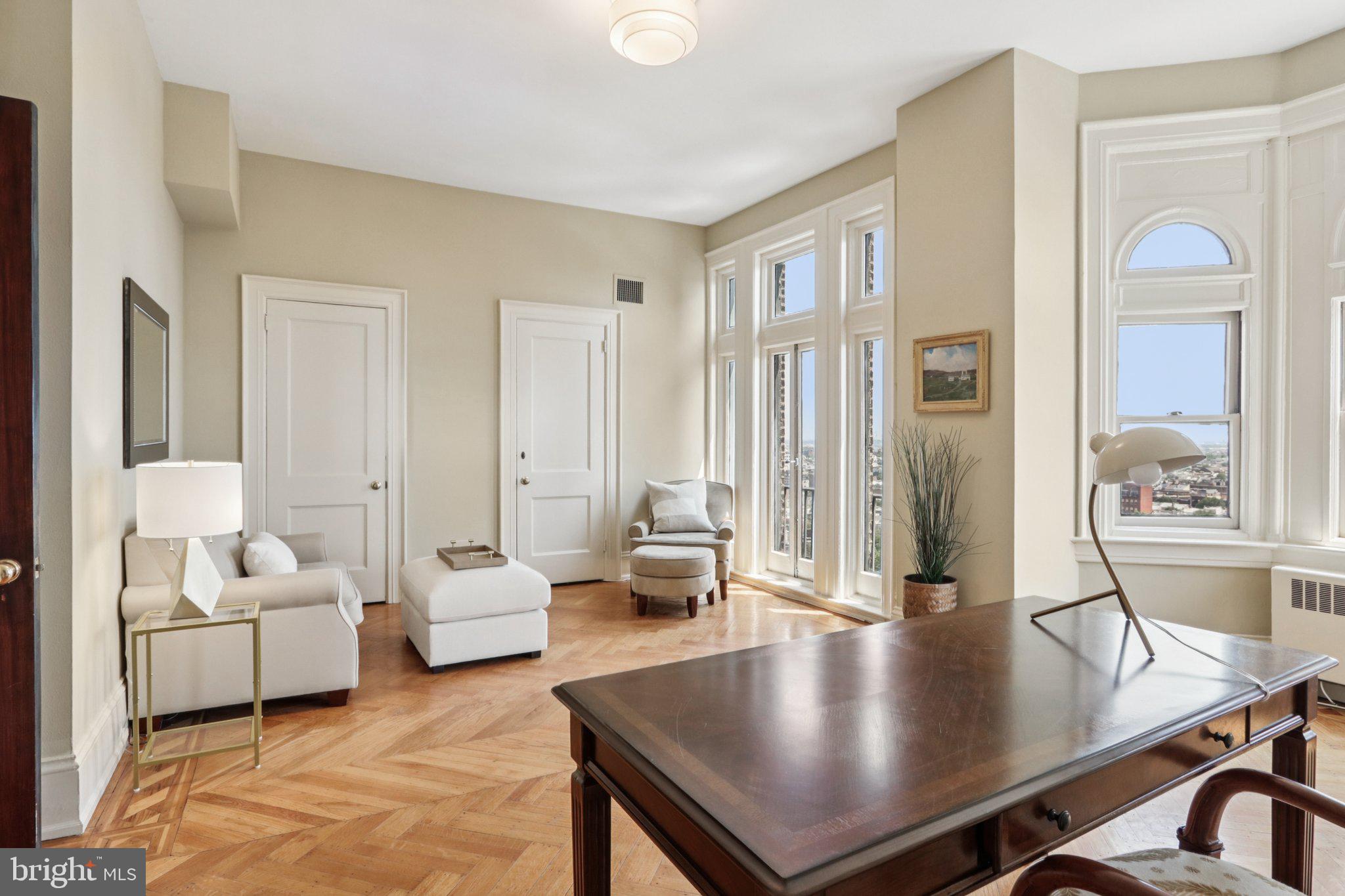 RITTENHOUSE SQUARE - Residential