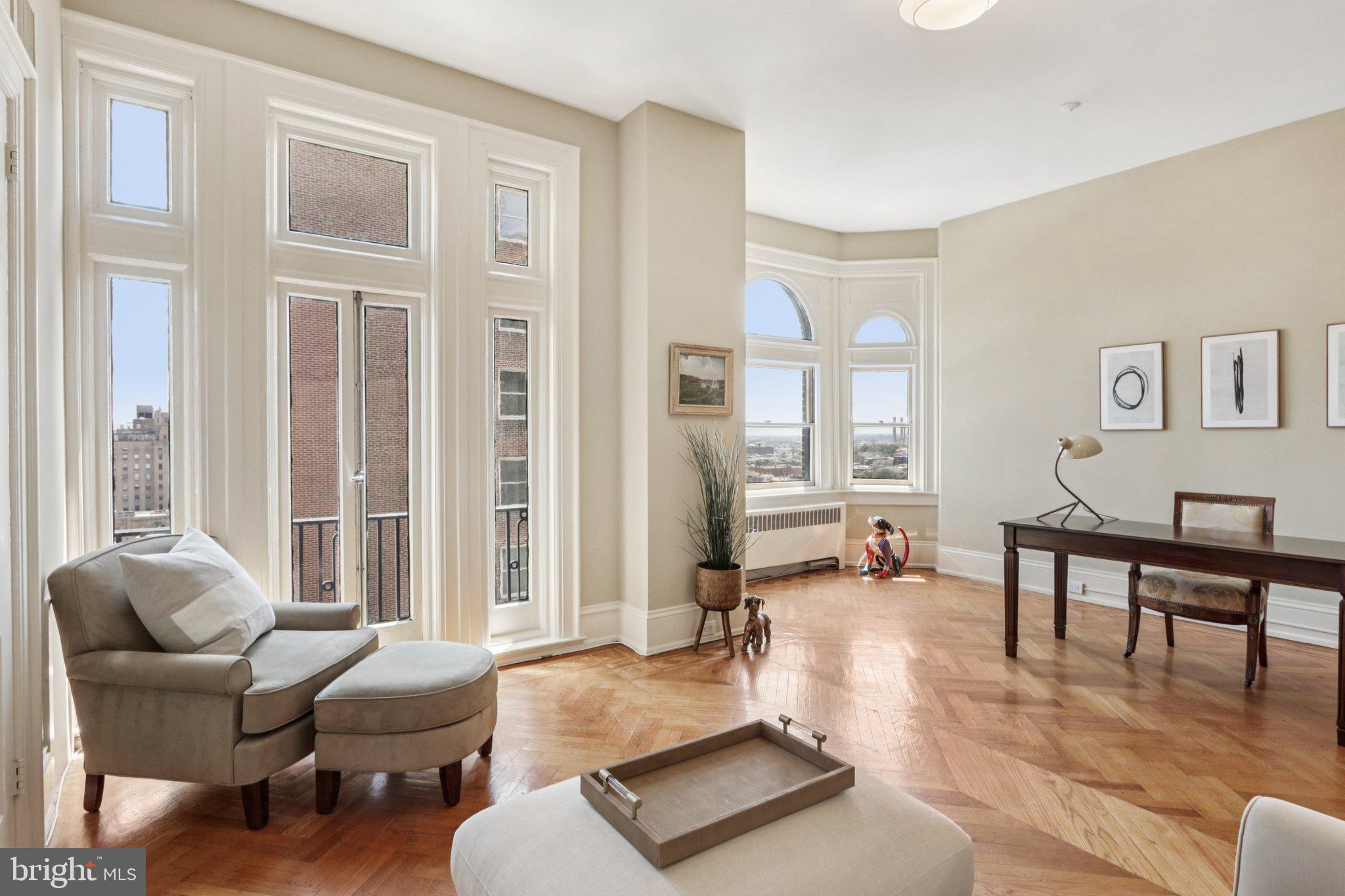 RITTENHOUSE SQUARE - Residential
