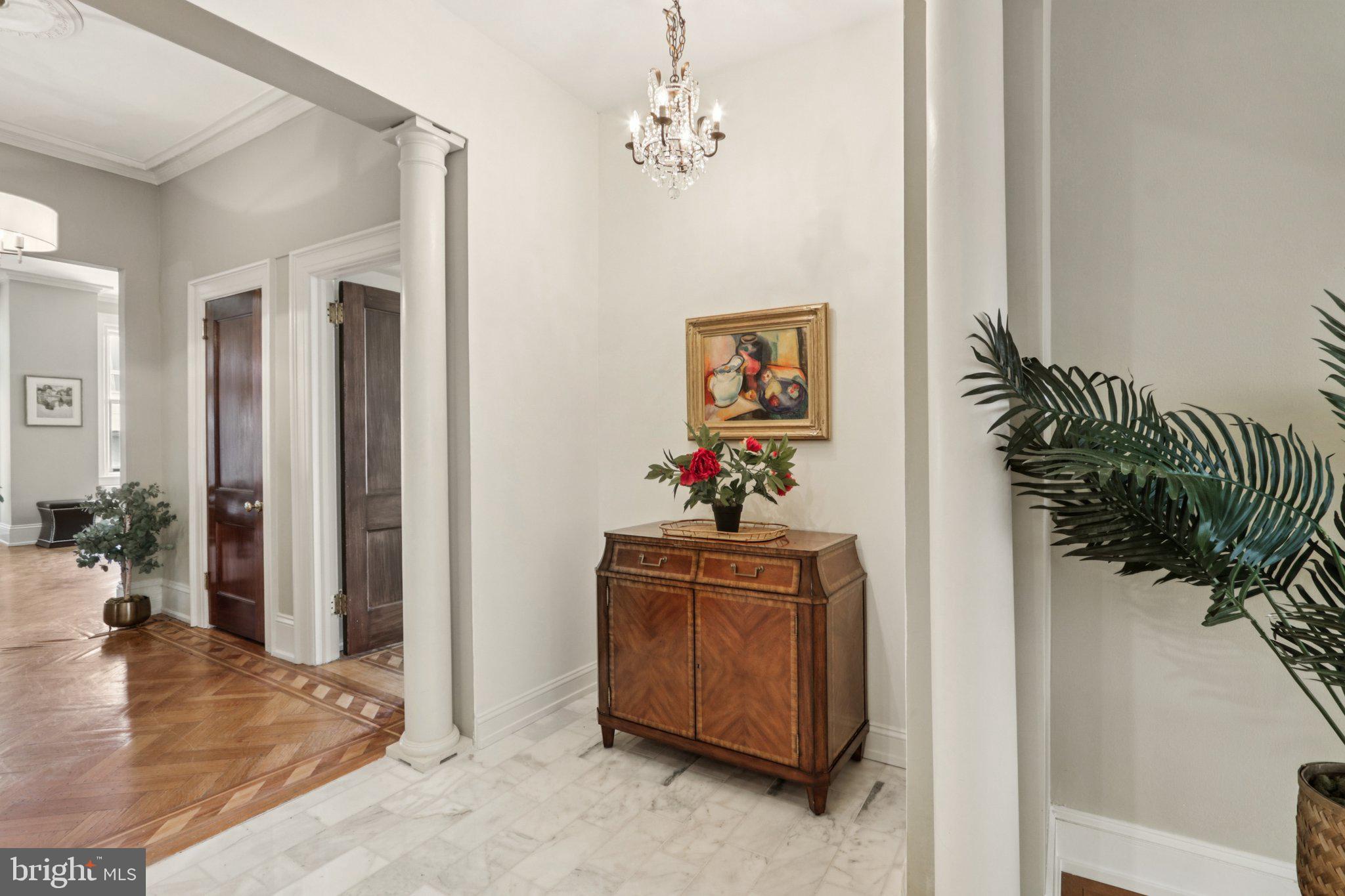 RITTENHOUSE SQUARE - Residential