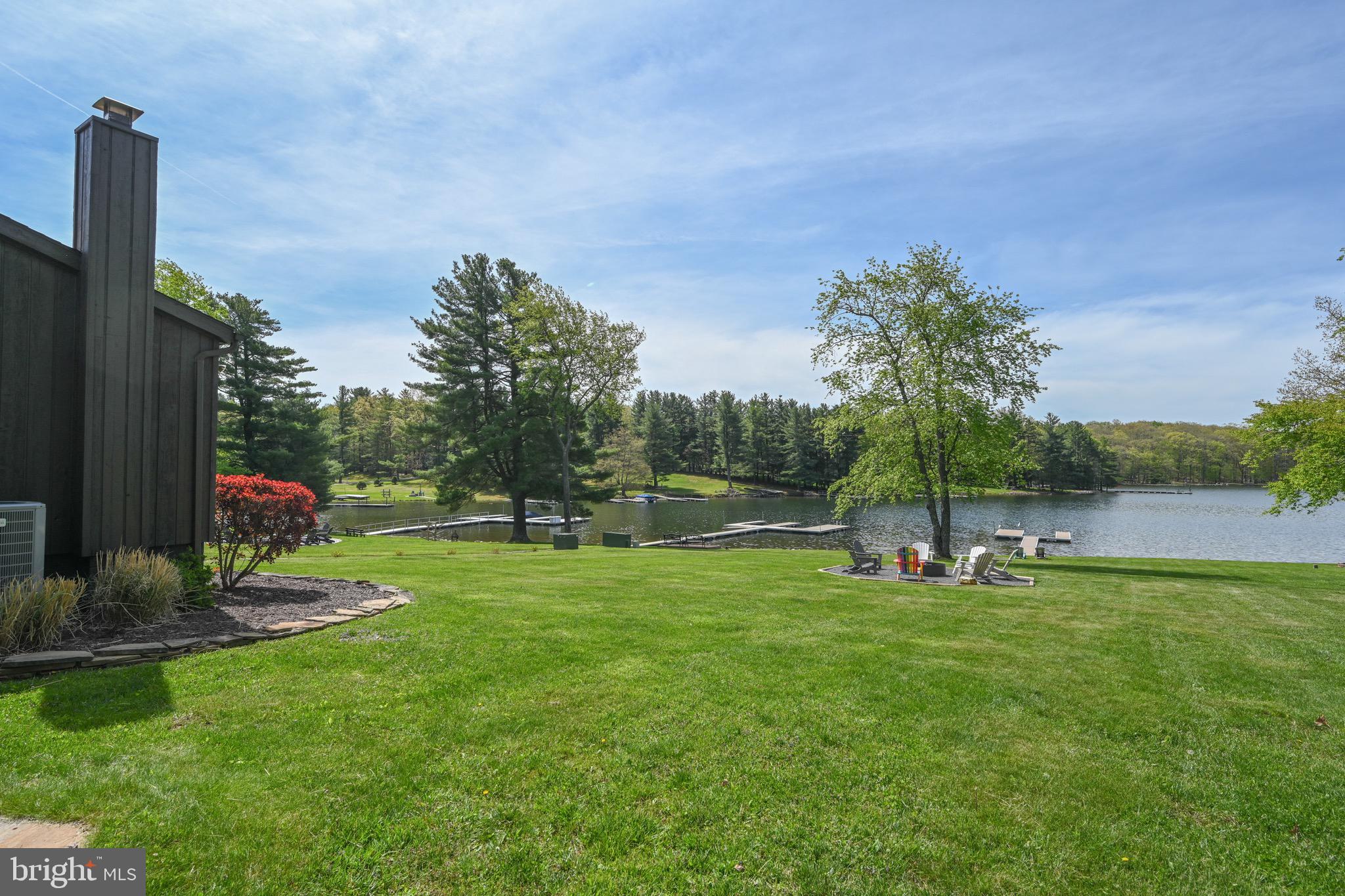 BECKMAN'S PENINSULA - Residential