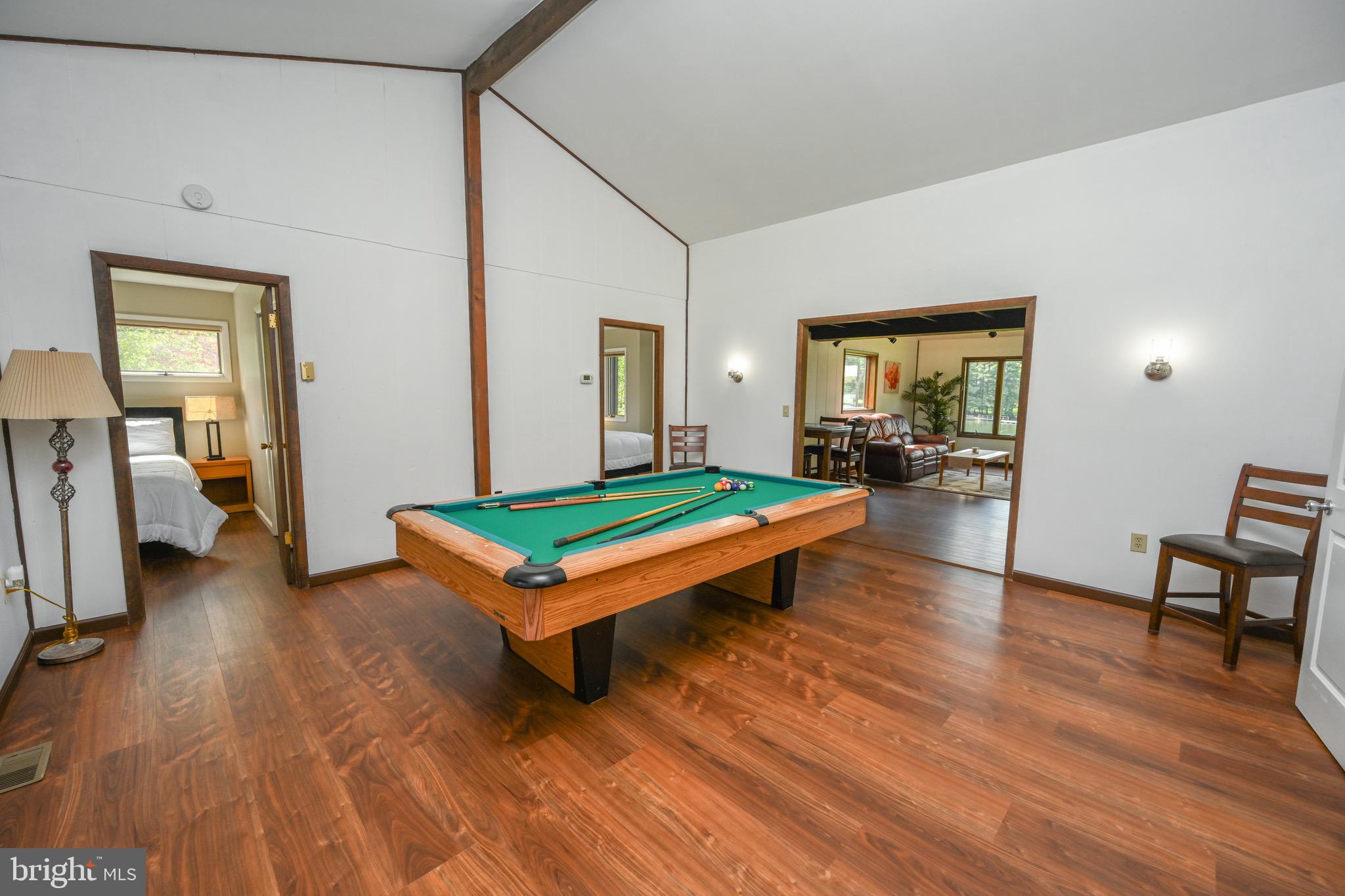 BECKMAN'S PENINSULA - Residential