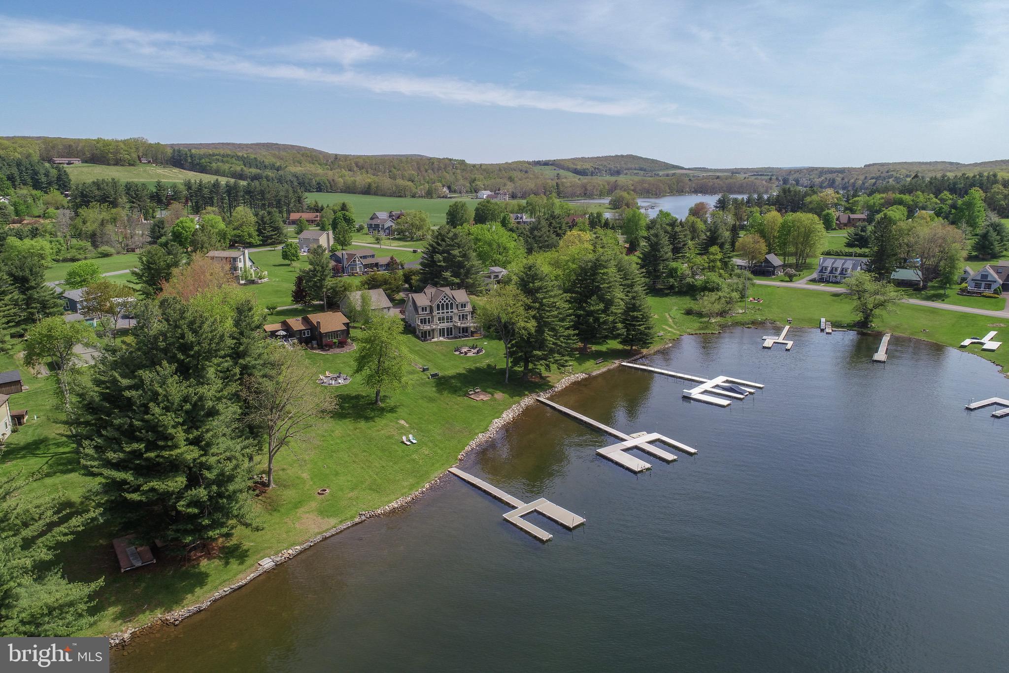 BECKMAN'S PENINSULA - Residential