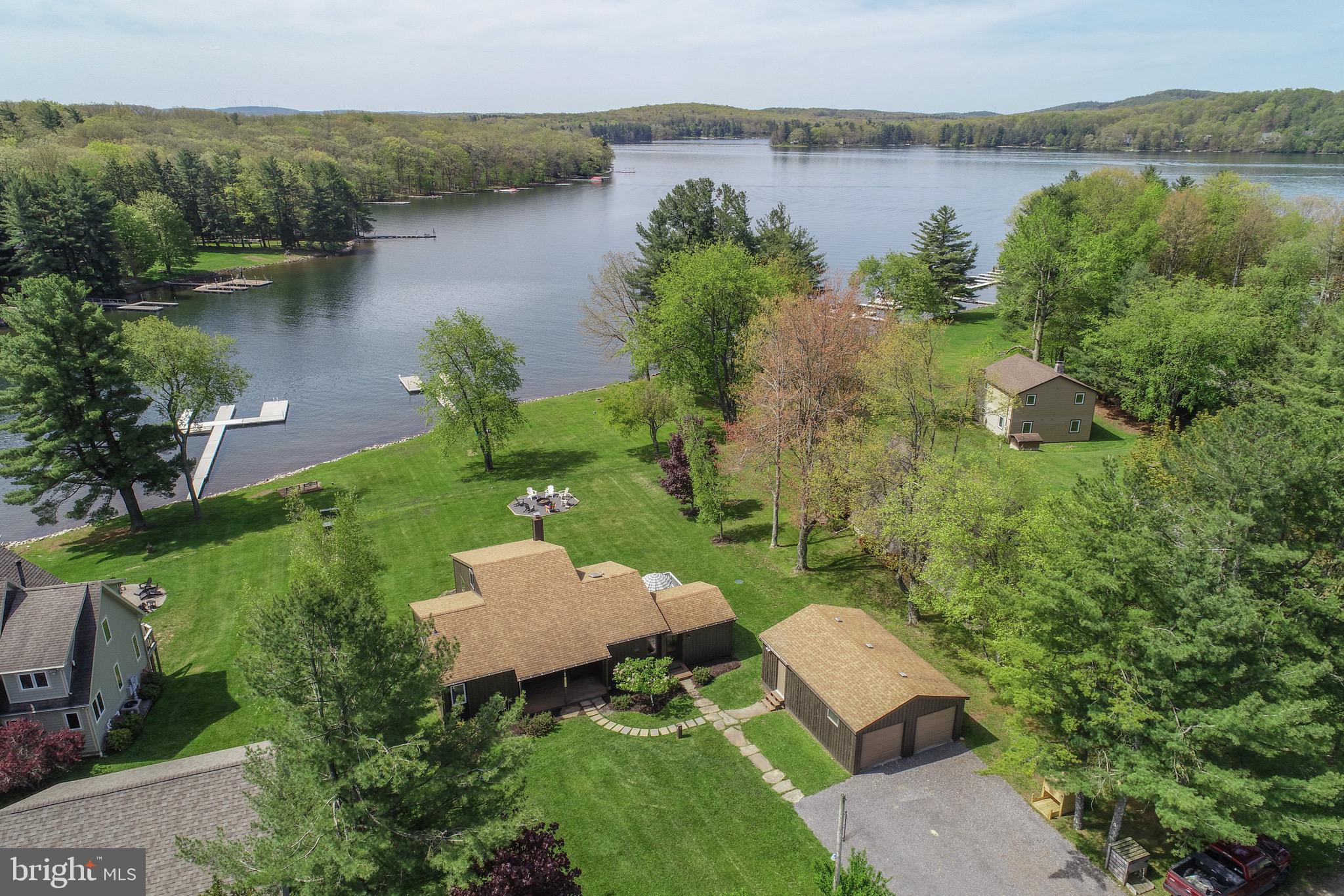 BECKMAN'S PENINSULA - Residential