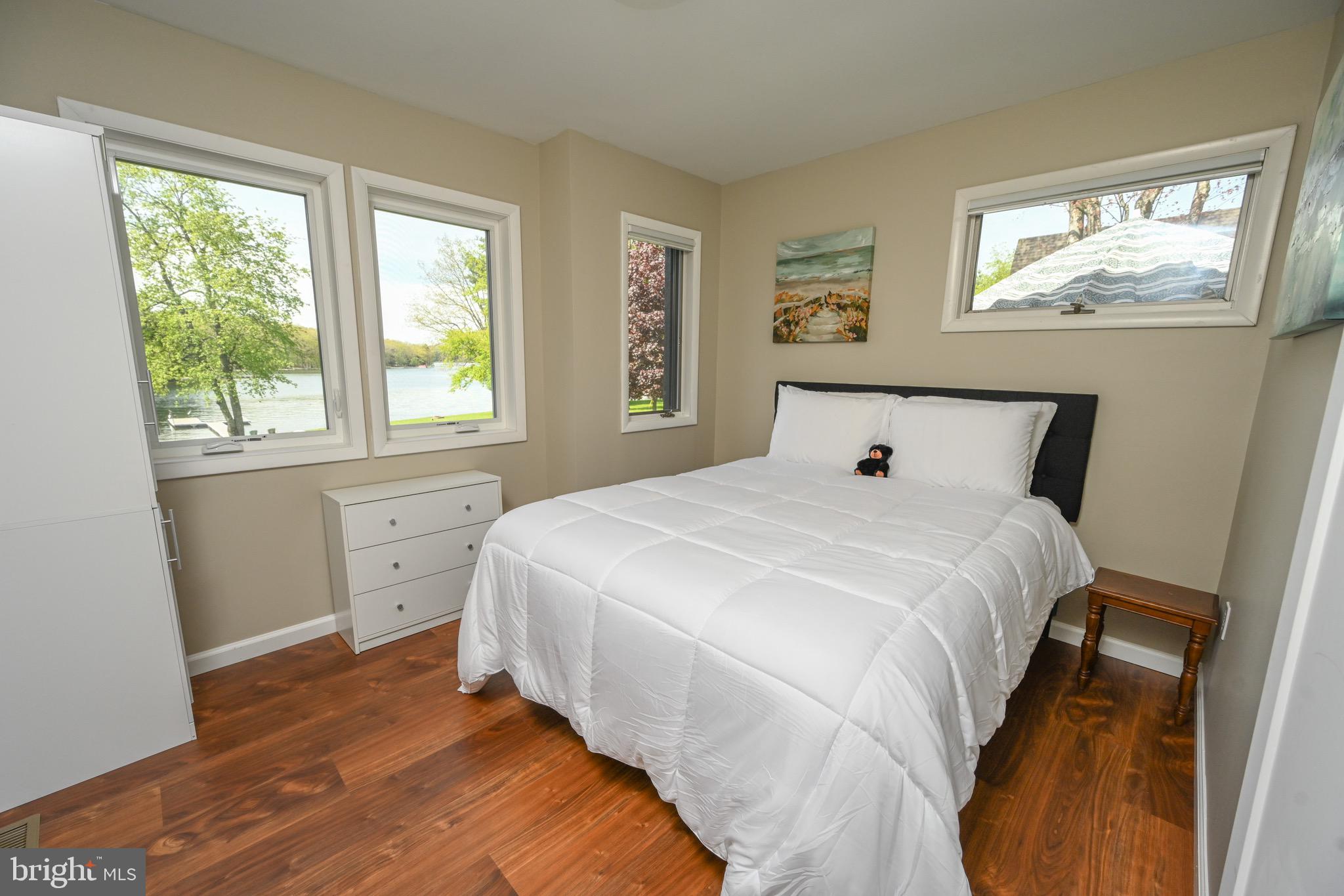 BECKMAN'S PENINSULA - Residential