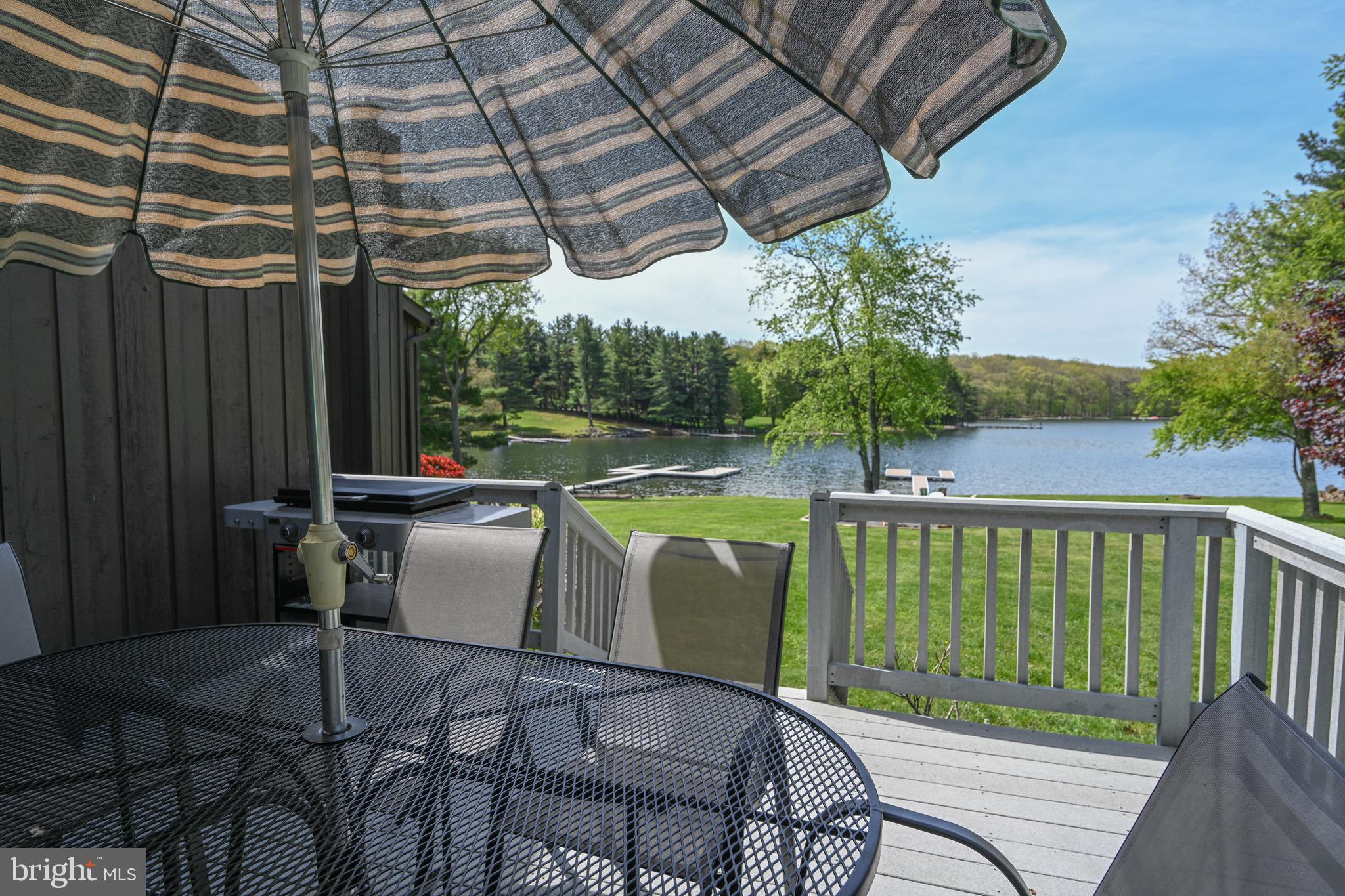 BECKMAN'S PENINSULA - Residential