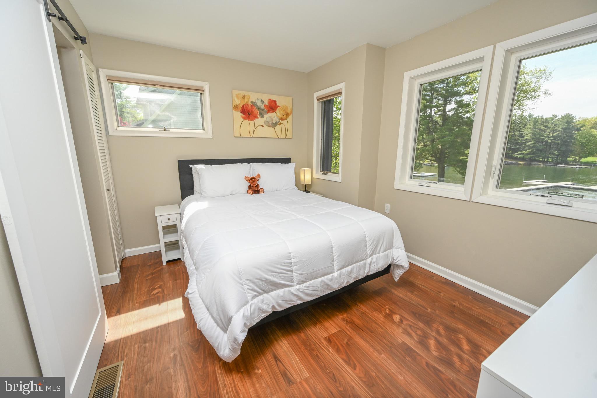 BECKMAN'S PENINSULA - Residential