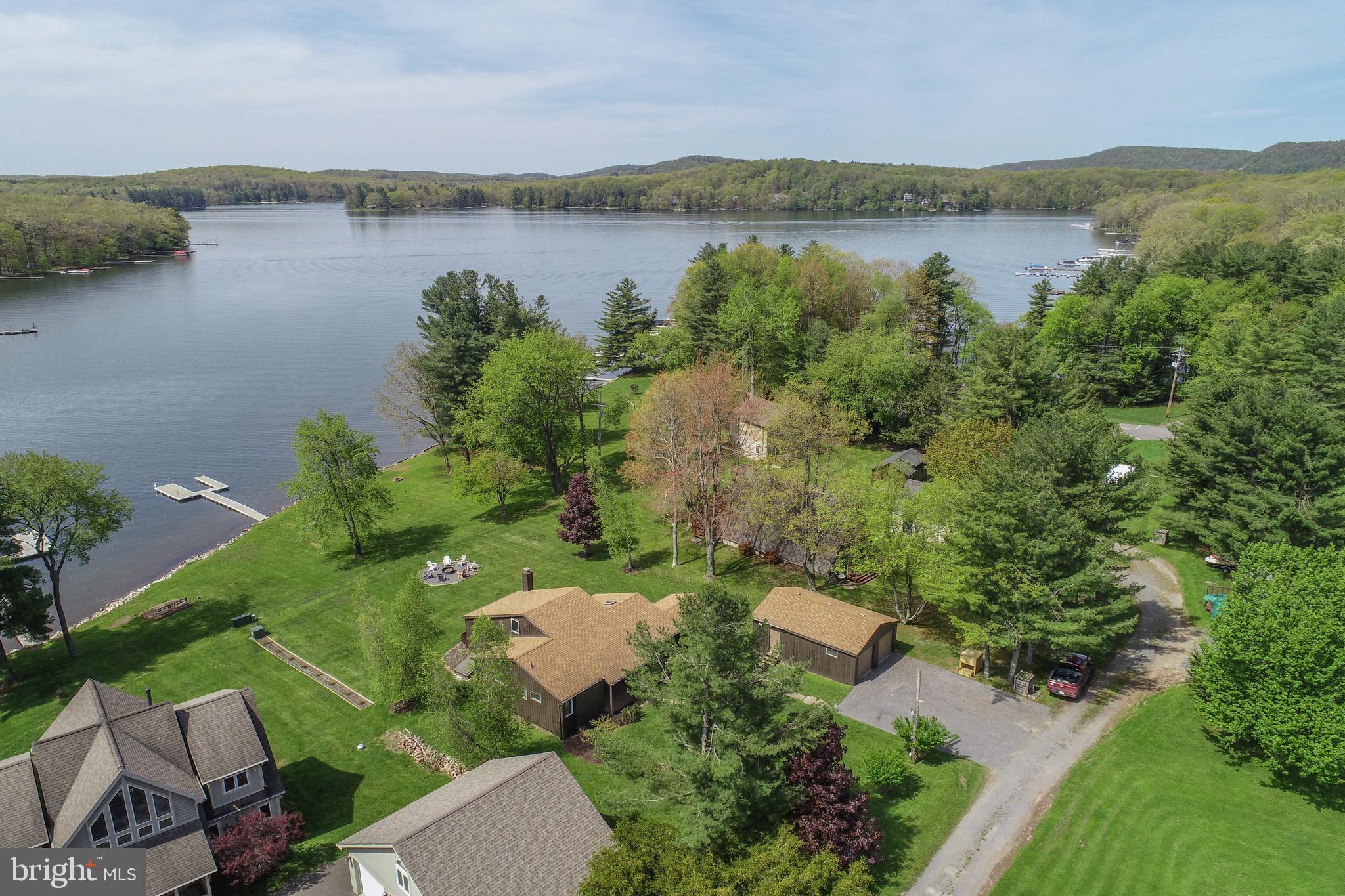 BECKMAN'S PENINSULA - Residential