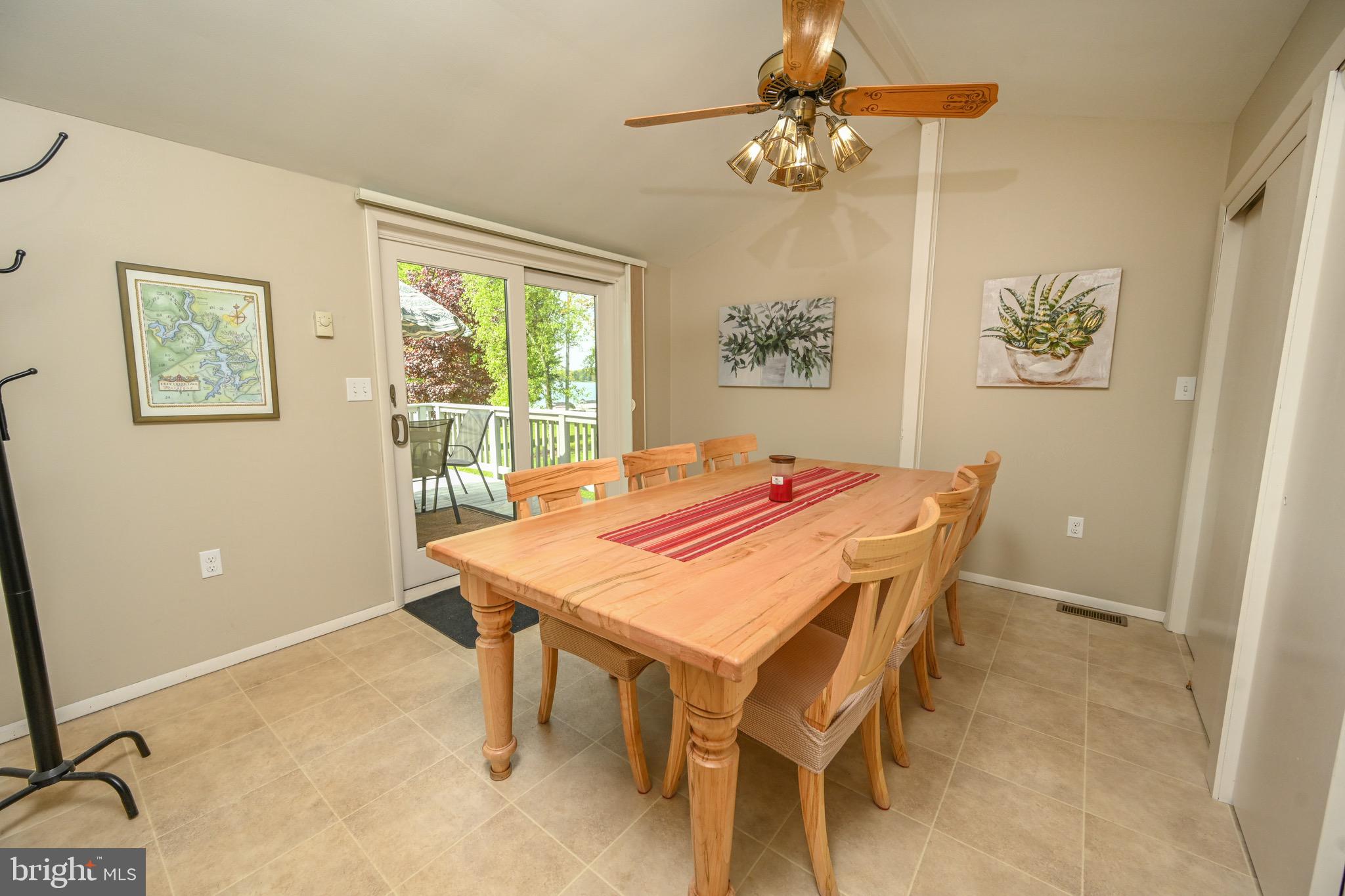 BECKMAN'S PENINSULA - Residential