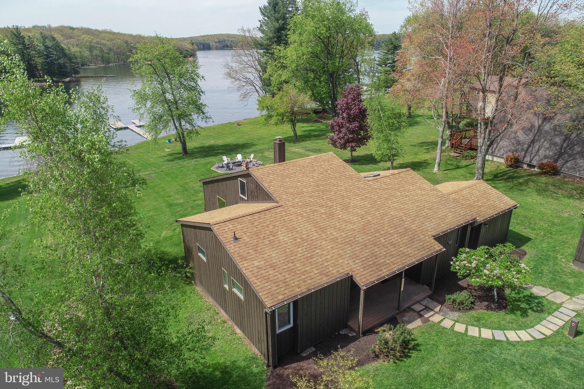 BECKMAN'S PENINSULA - Residential