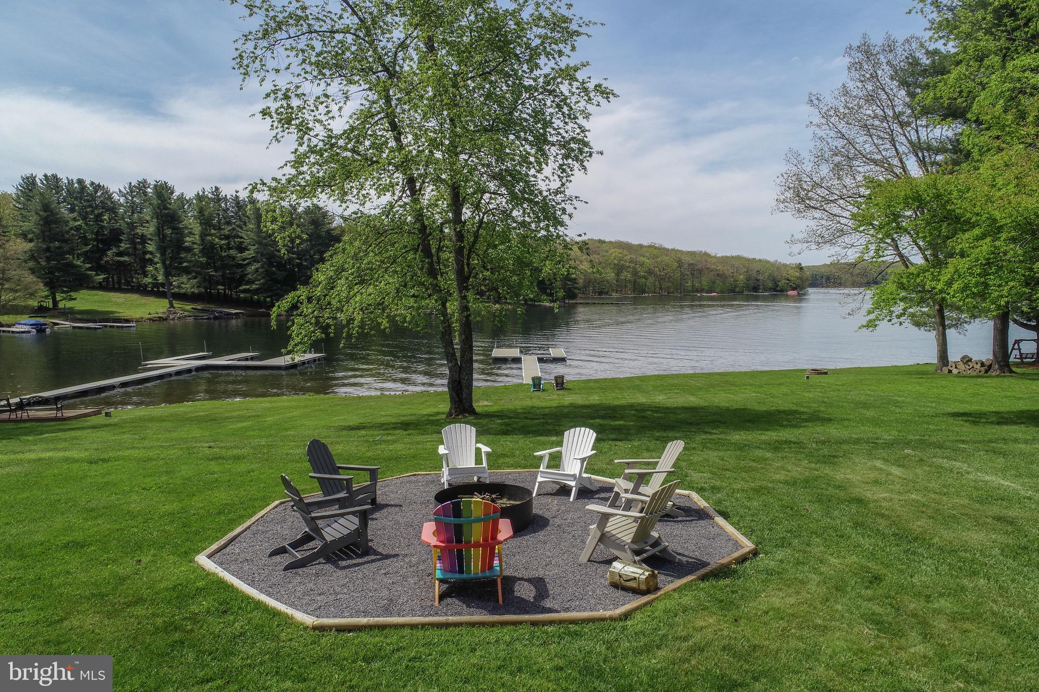 BECKMAN'S PENINSULA - Residential