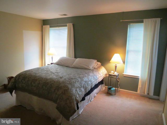CROMWELL FOUNTAIN - Residential Lease