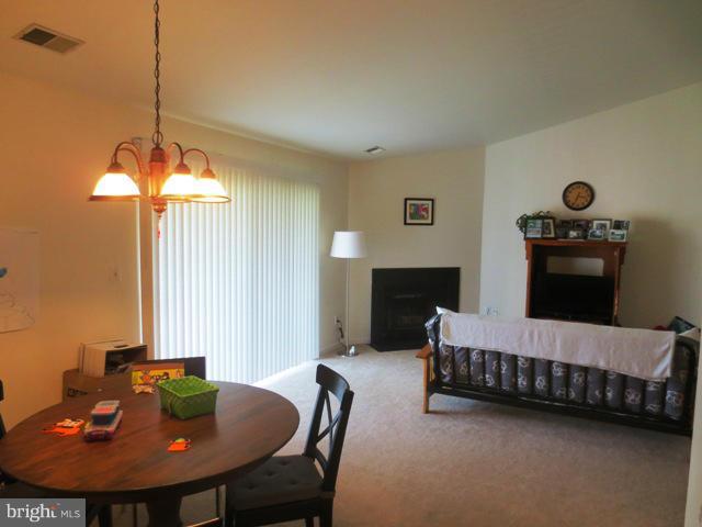 CROMWELL FOUNTAIN - Residential Lease