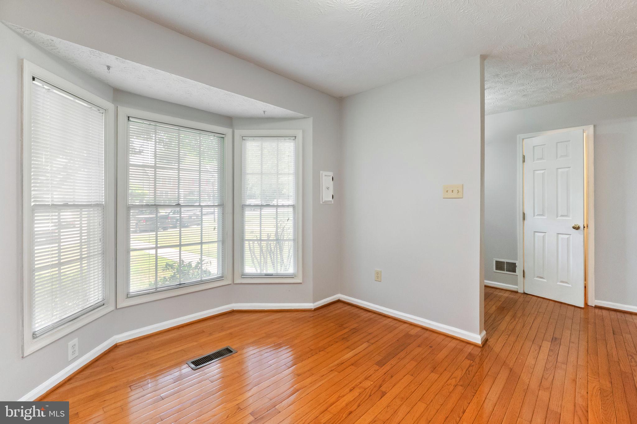 8553 PARAGON COURT