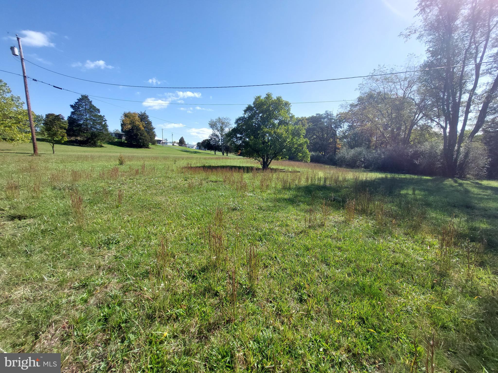 GOLDEN ACRES - Residential