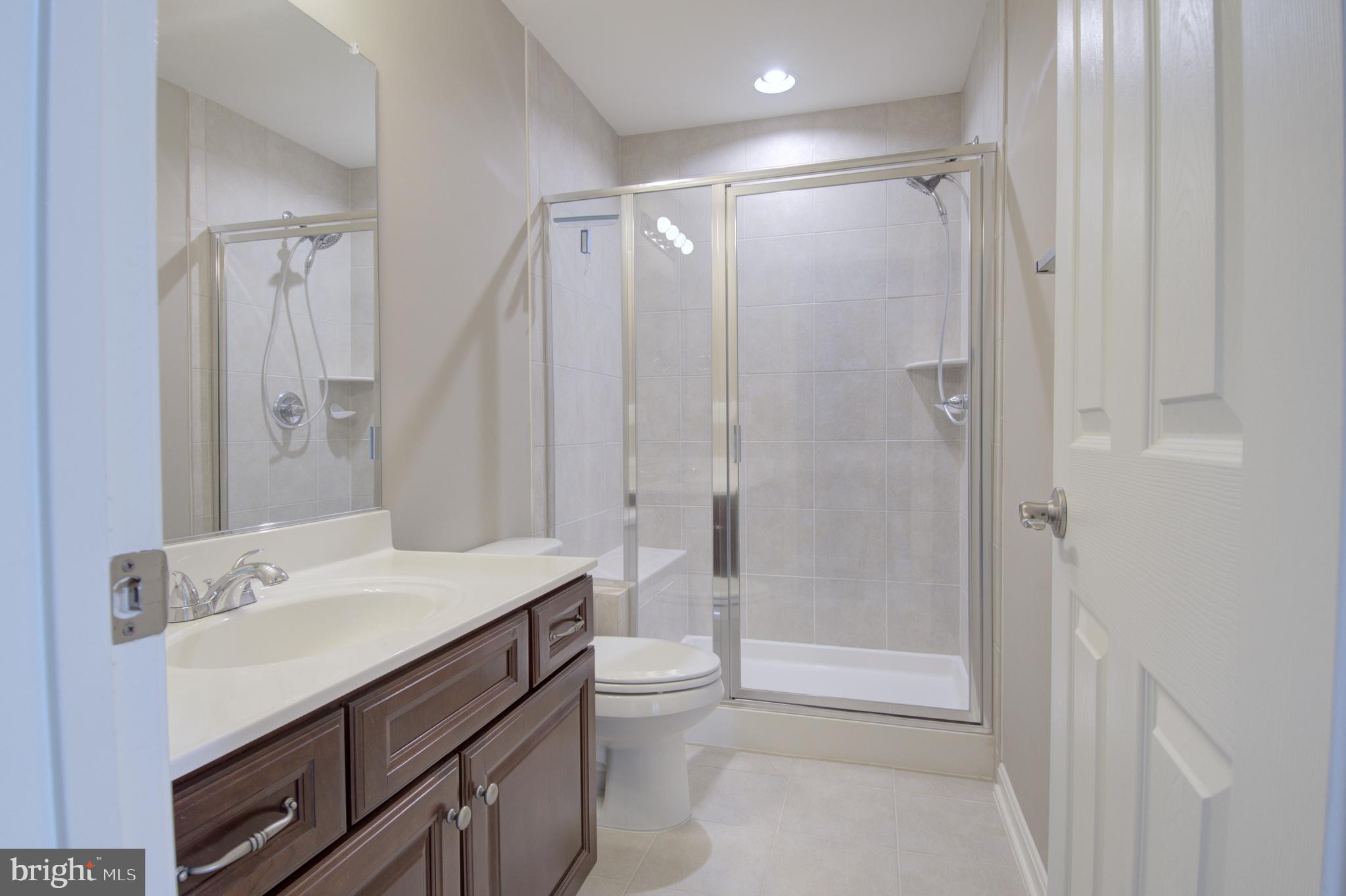 PROVIDENCE GLEN - Residential Lease