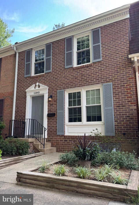 Photo of 11845 Dunlop Court, RESTON, VA 20191 (MLS # VAFX2334546)