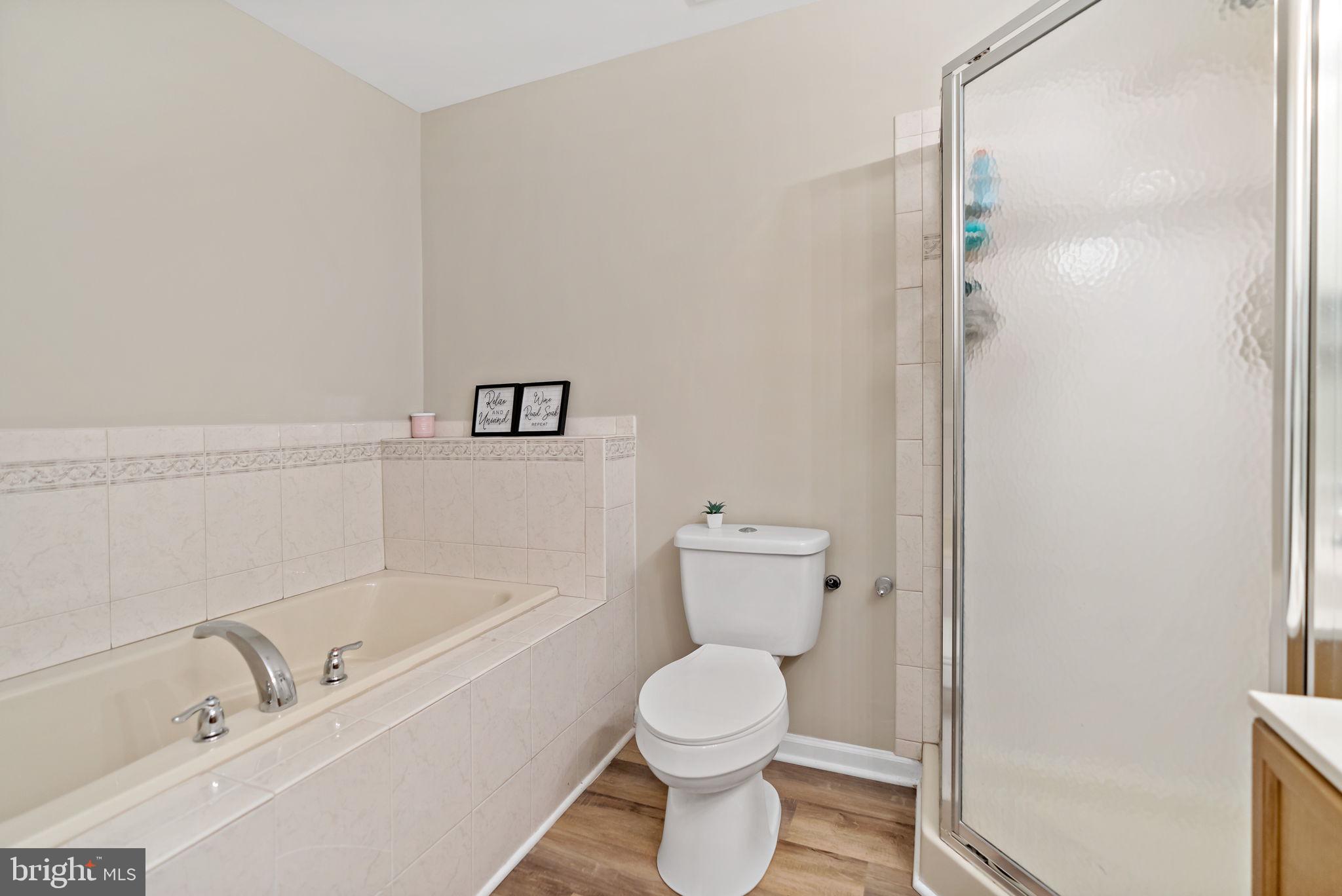 MANOR PARK - Residential