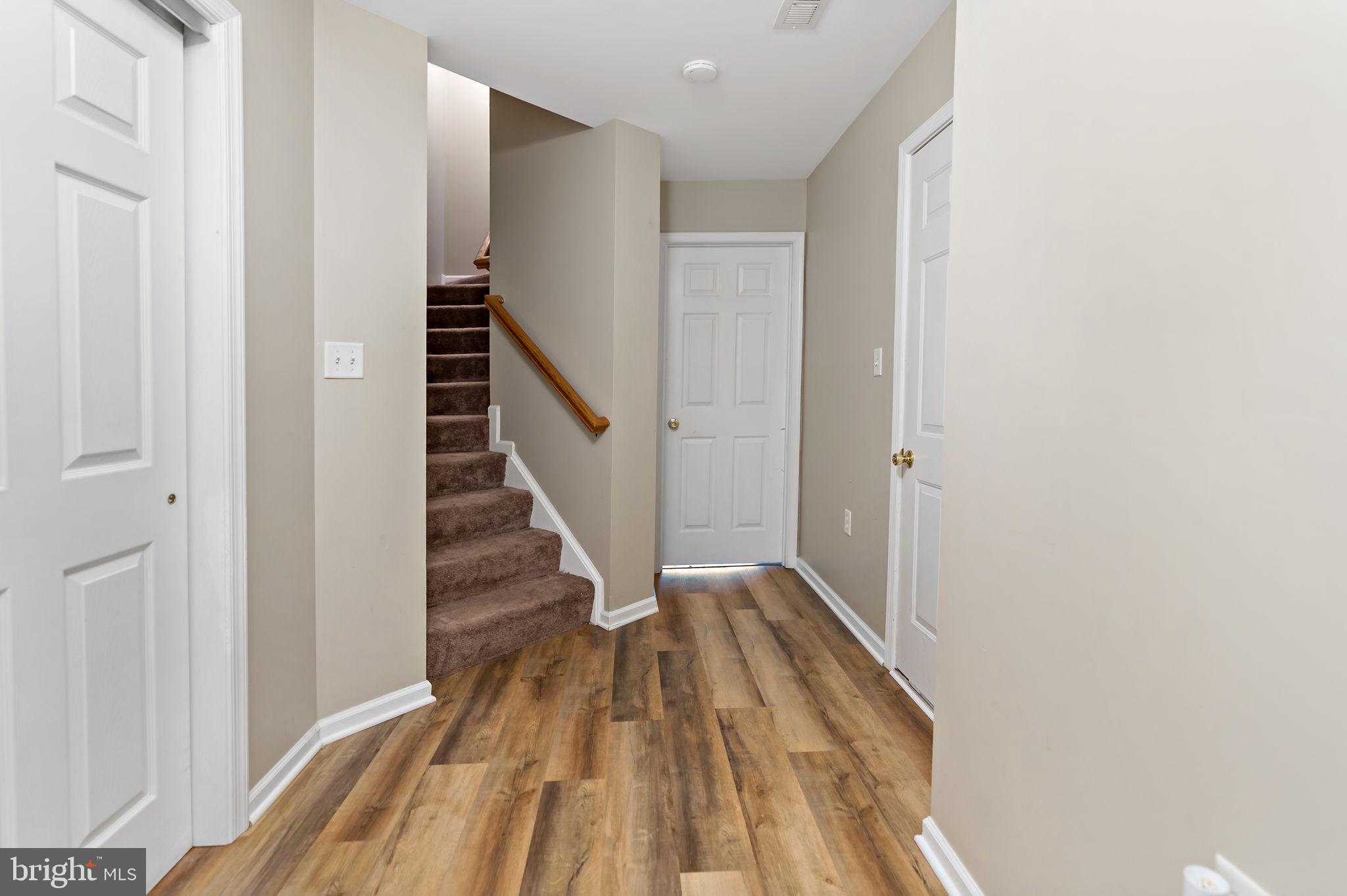 MANOR PARK - Residential