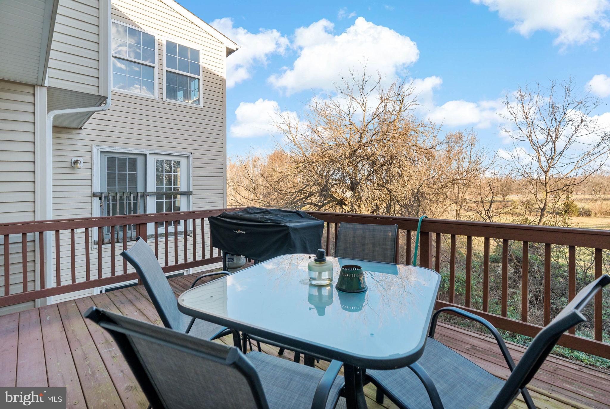 MANOR PARK - Residential