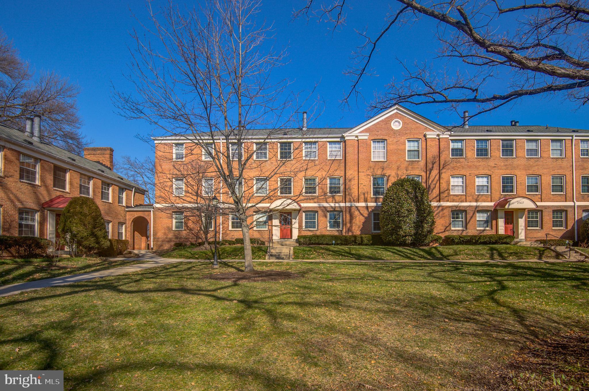 2509 ARLINGTON BOULEVARD 301