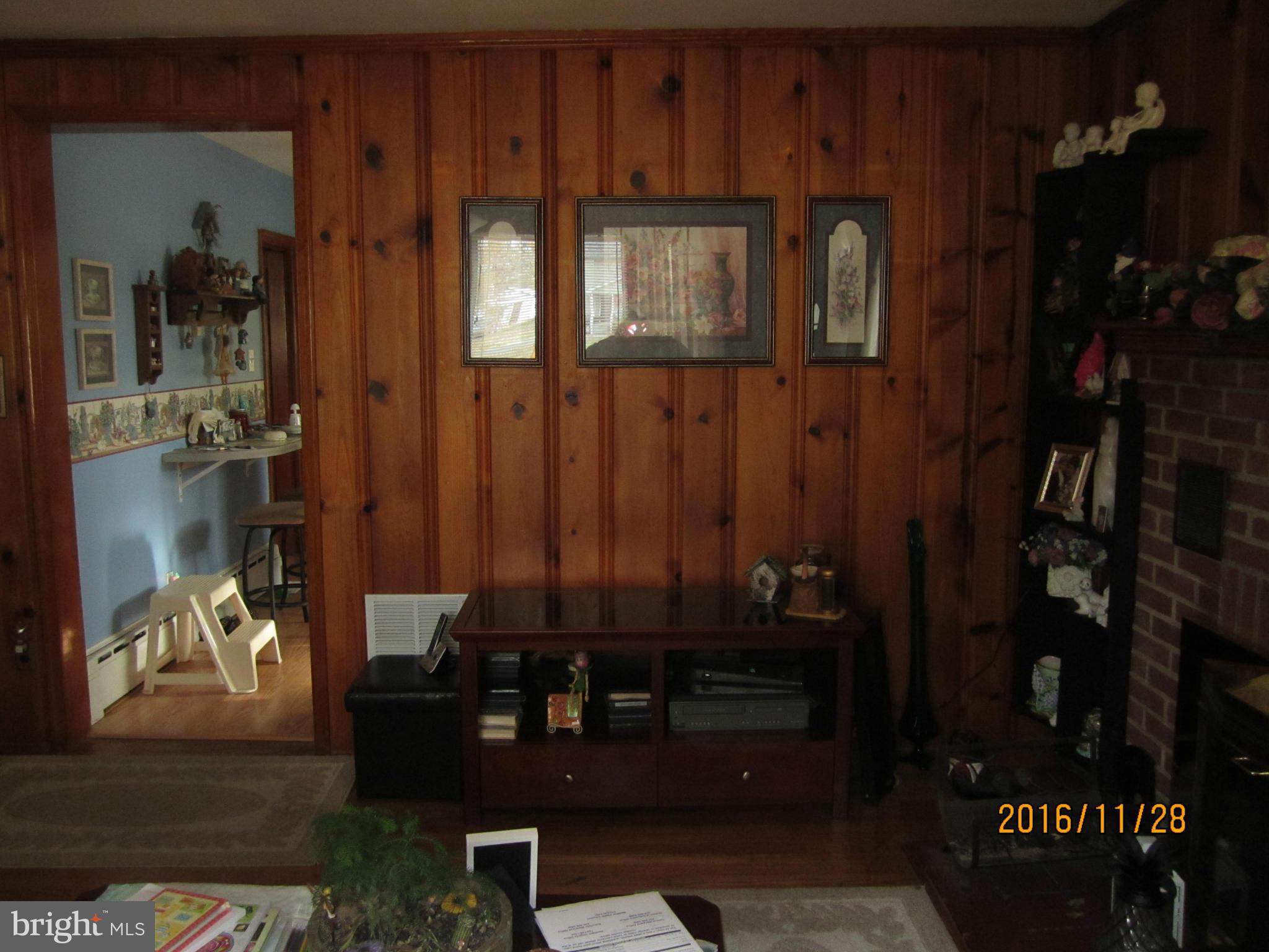 HILLTOP PARK - Residential