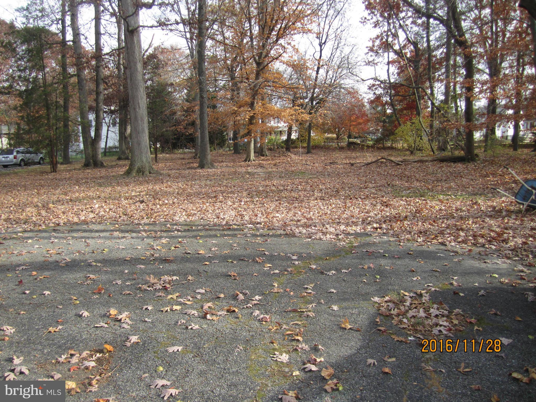 HILLTOP PARK - Residential