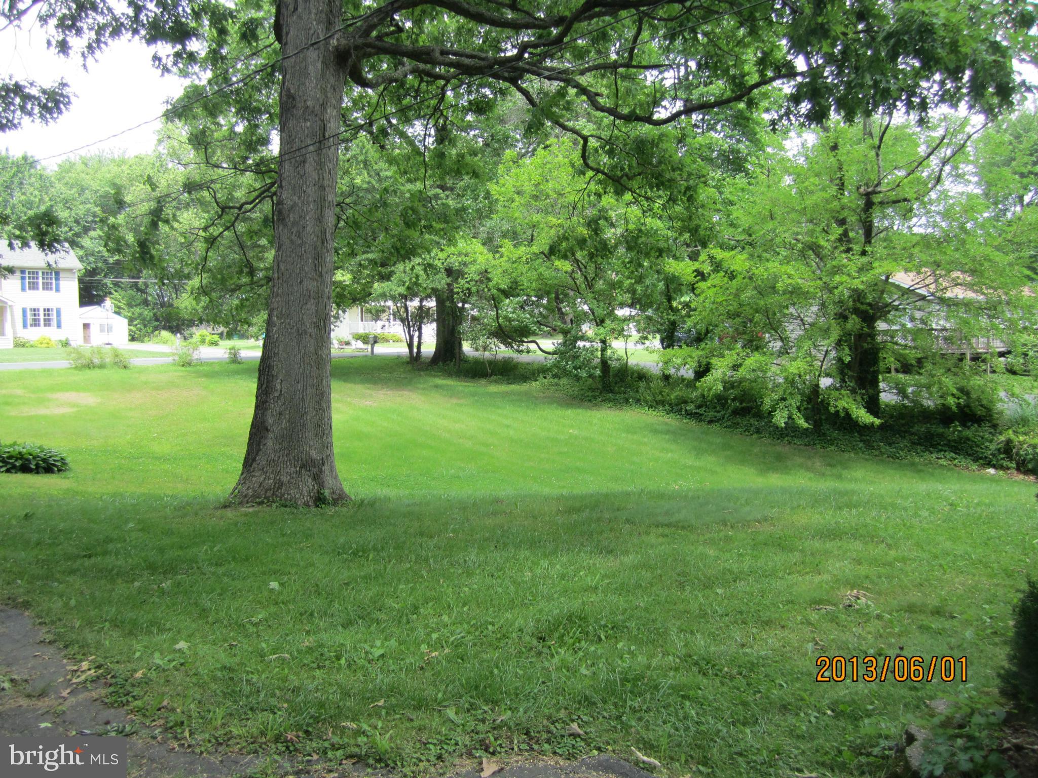 HILLTOP PARK - Residential