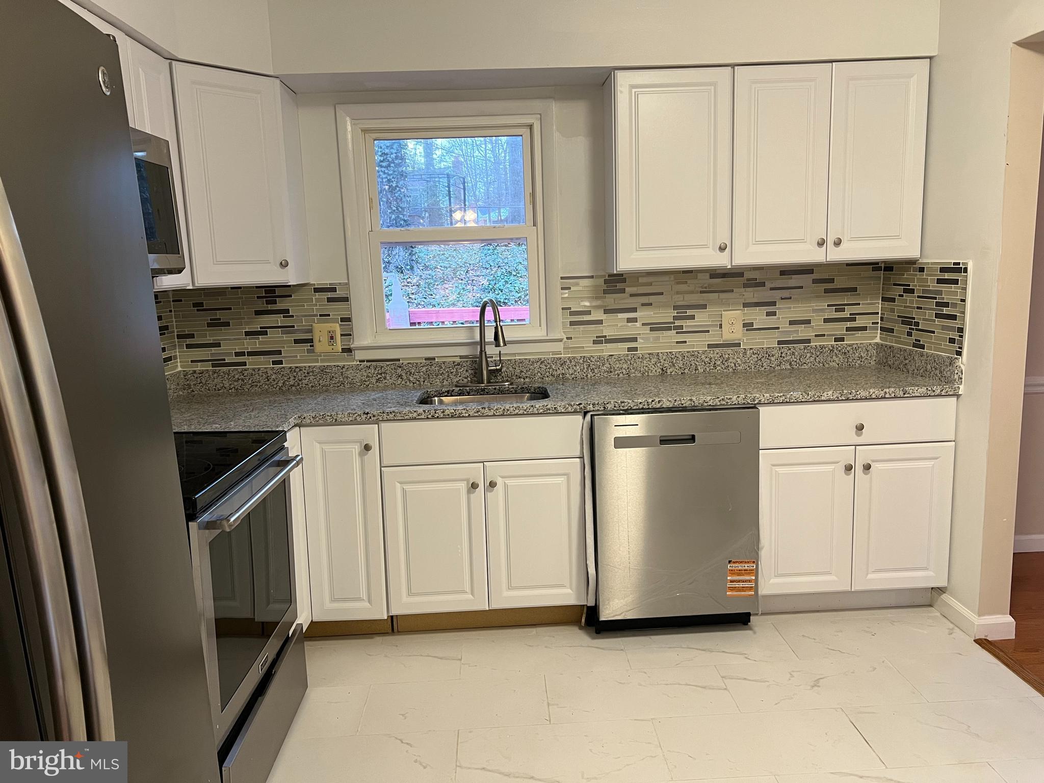 DALE CITY - Residential