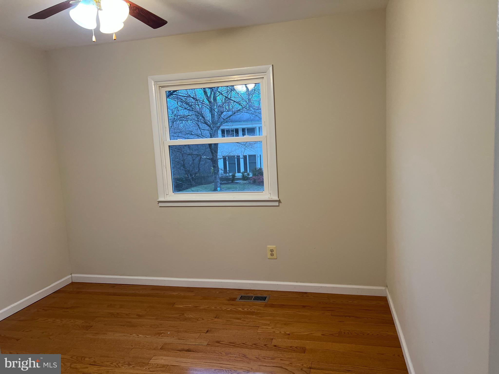 DALE CITY - Residential