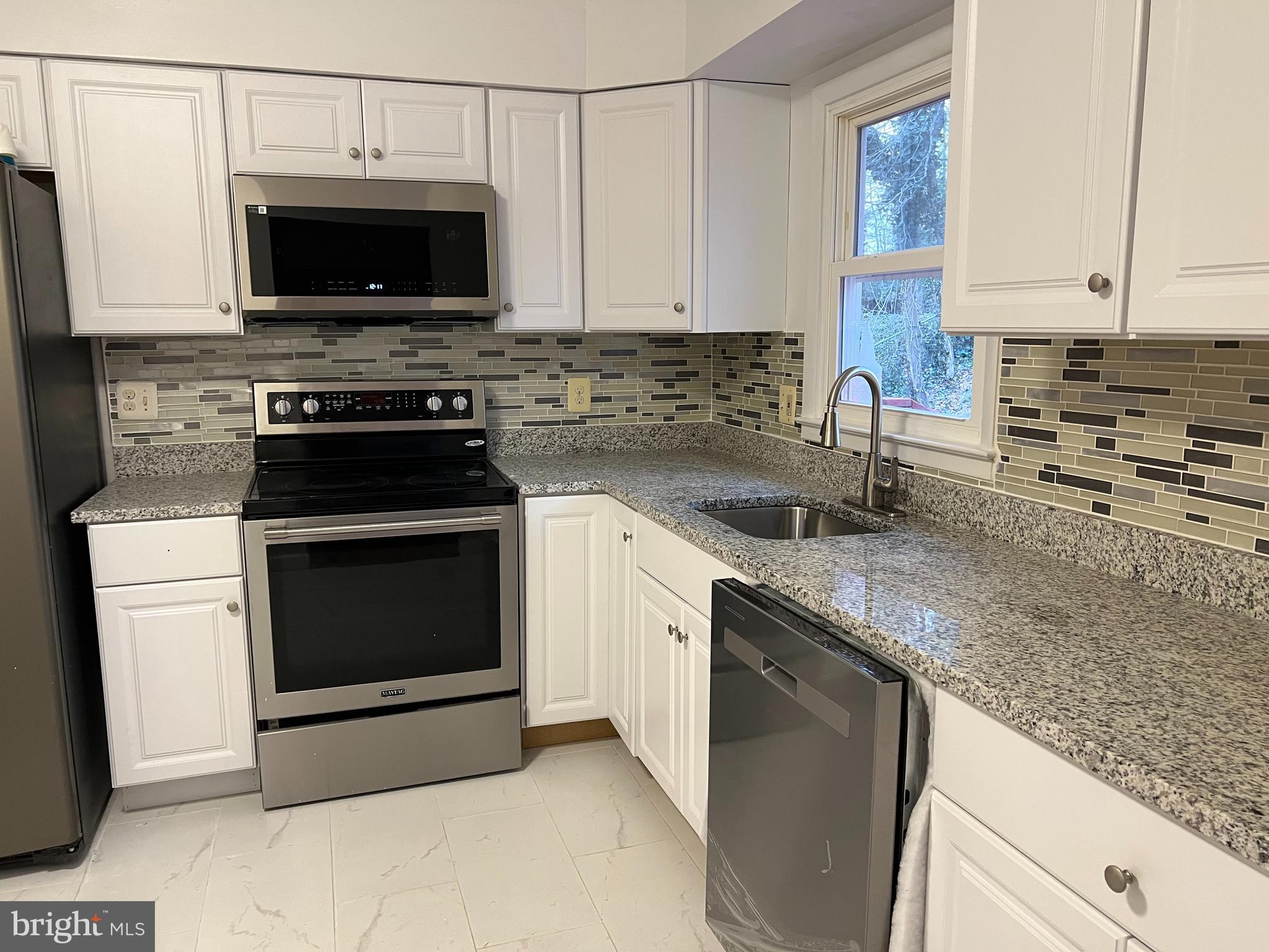 DALE CITY - Residential