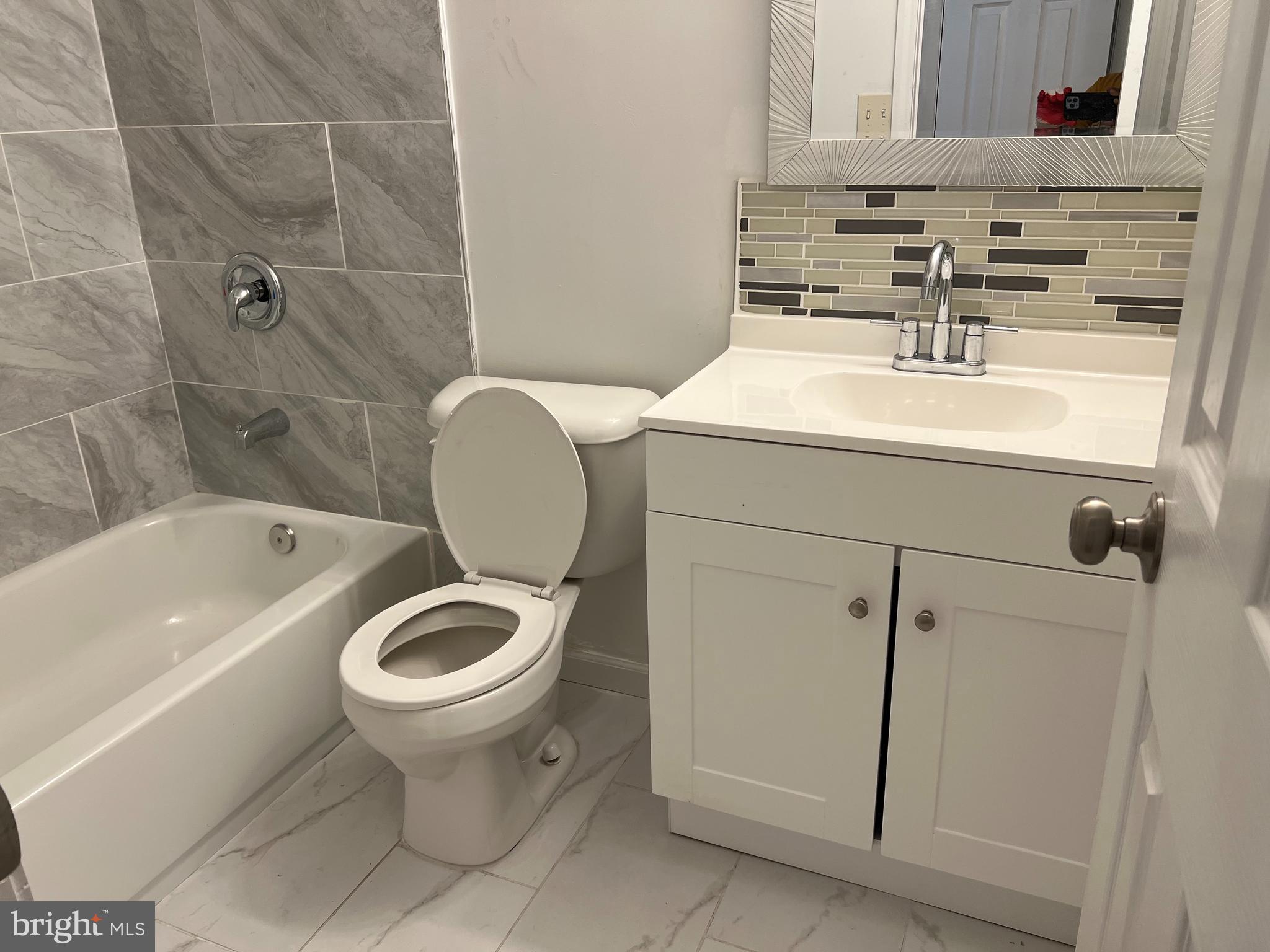 DALE CITY - Residential