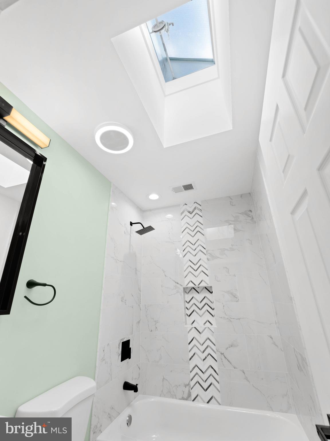 WEST OAK LANE - Residential