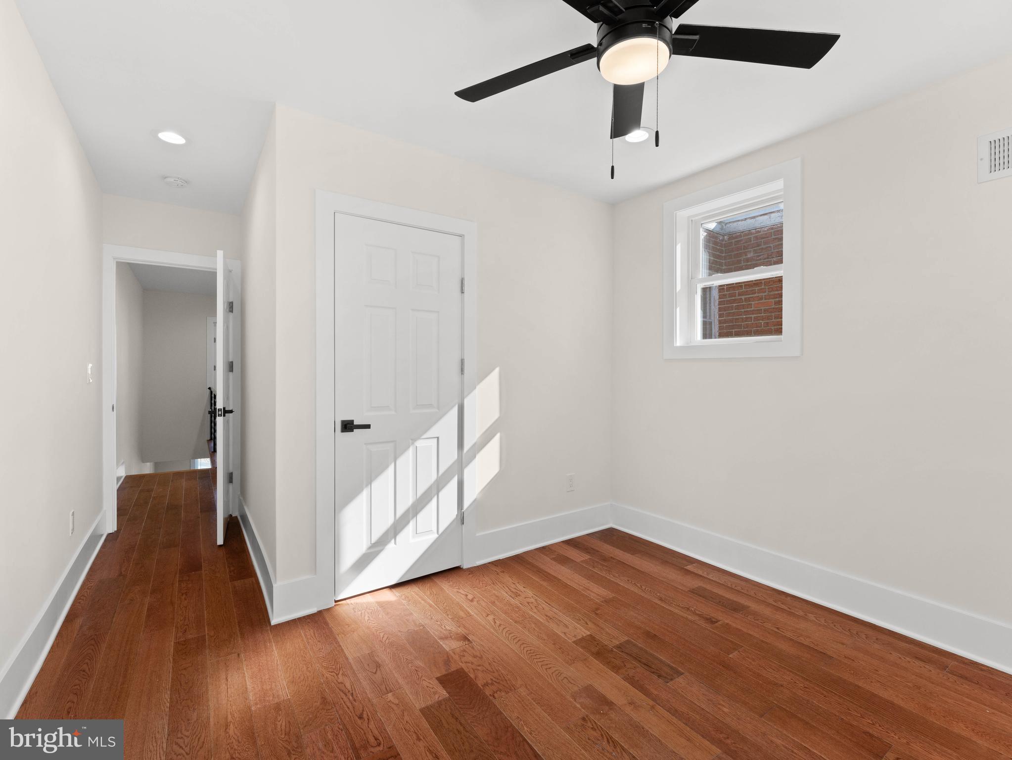 WEST OAK LANE - Residential