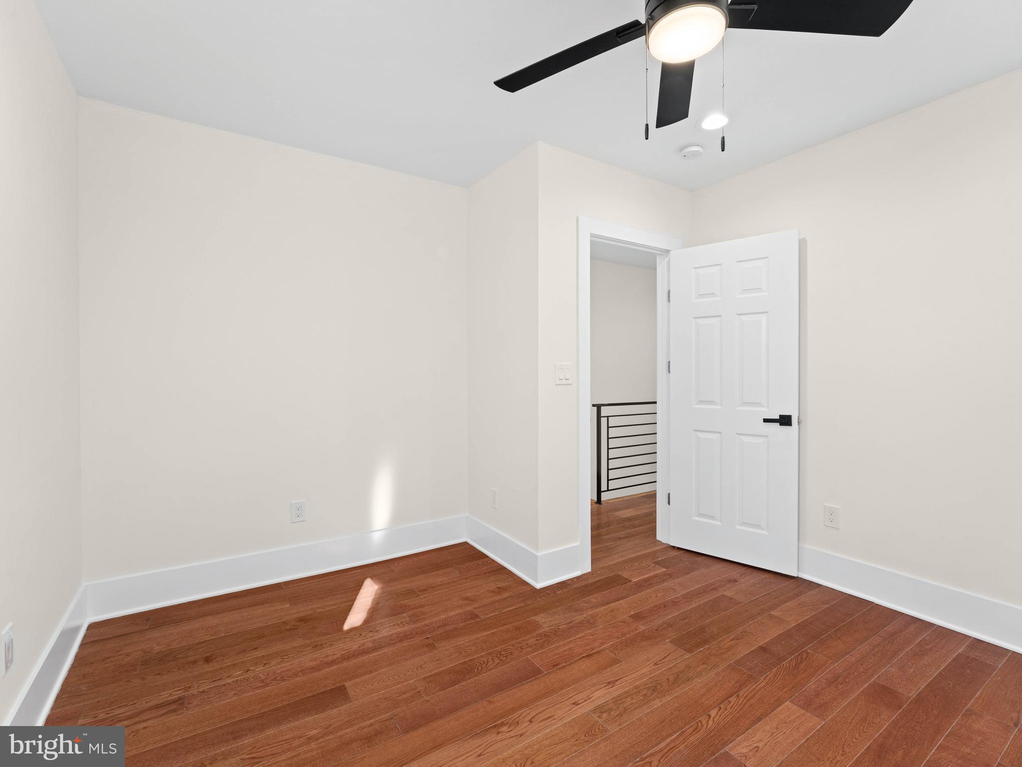 WEST OAK LANE - Residential