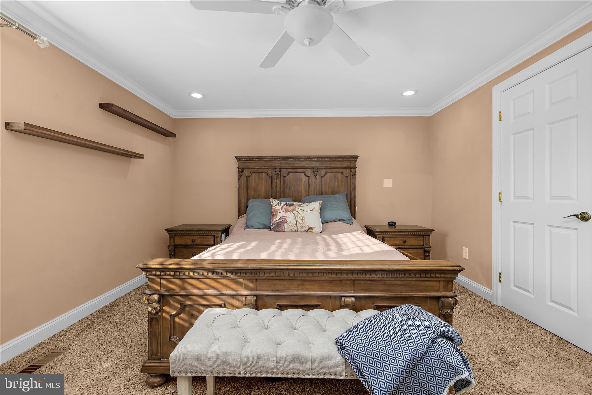 BONITA - Residential