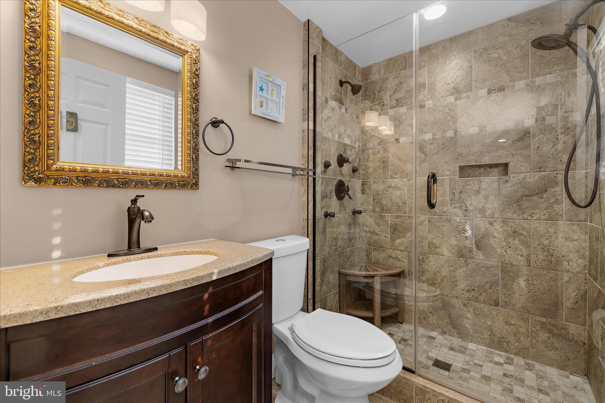 BONITA - Residential