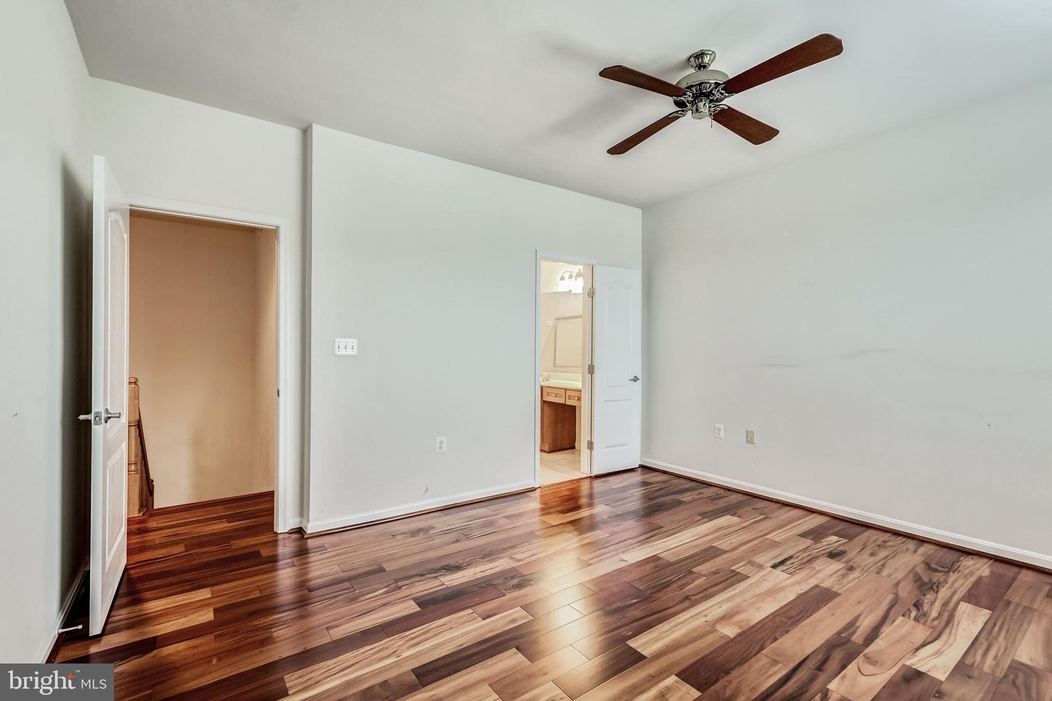 RESIDENCES OF LORTON STATION - Residential