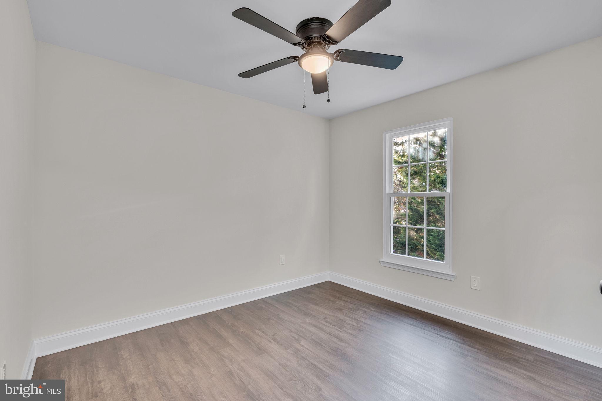 DORCHESTER - ST. CHARLES - Residential