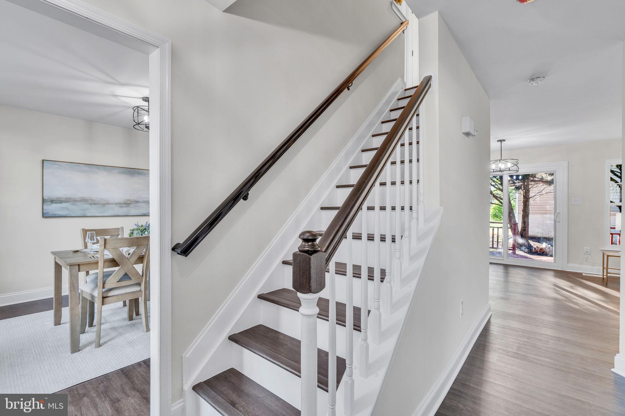 DORCHESTER - ST. CHARLES - Residential