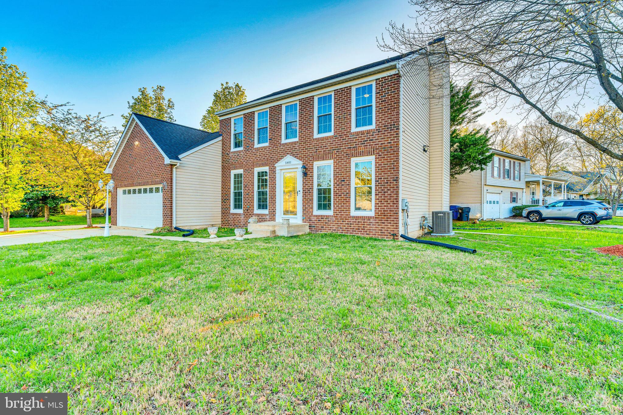 DORCHESTER - ST. CHARLES - Residential