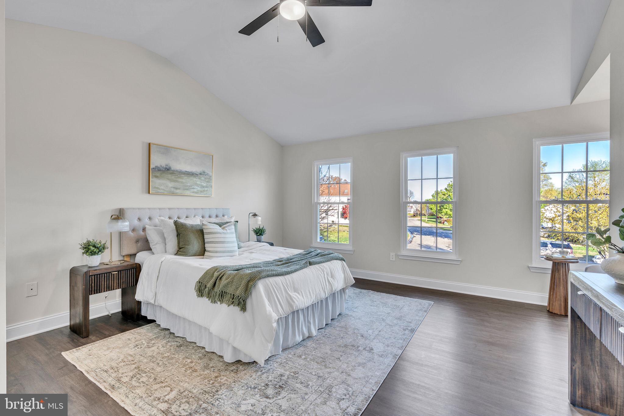 DORCHESTER - ST. CHARLES - Residential