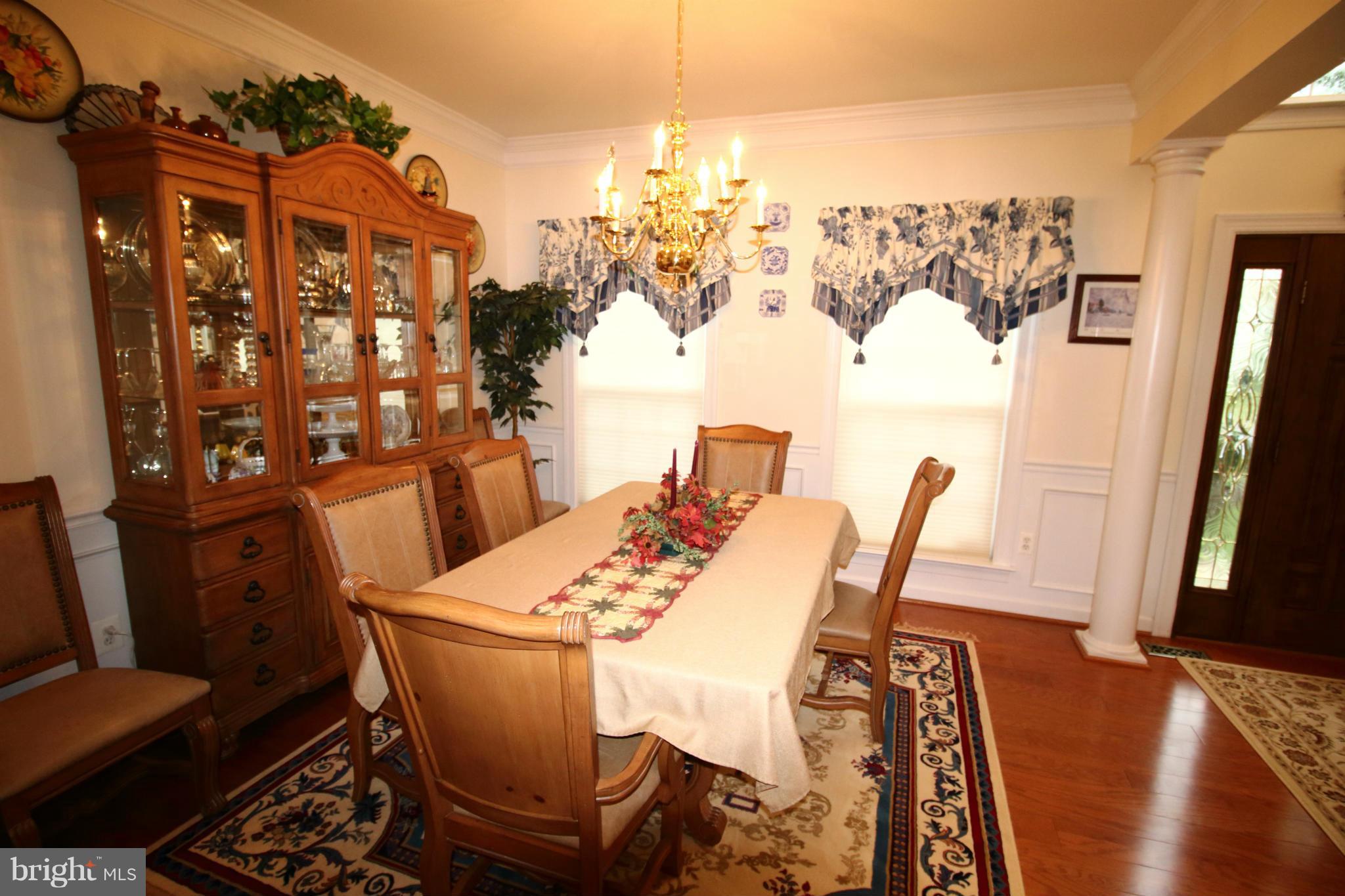 EAGLES POINTE - Residential